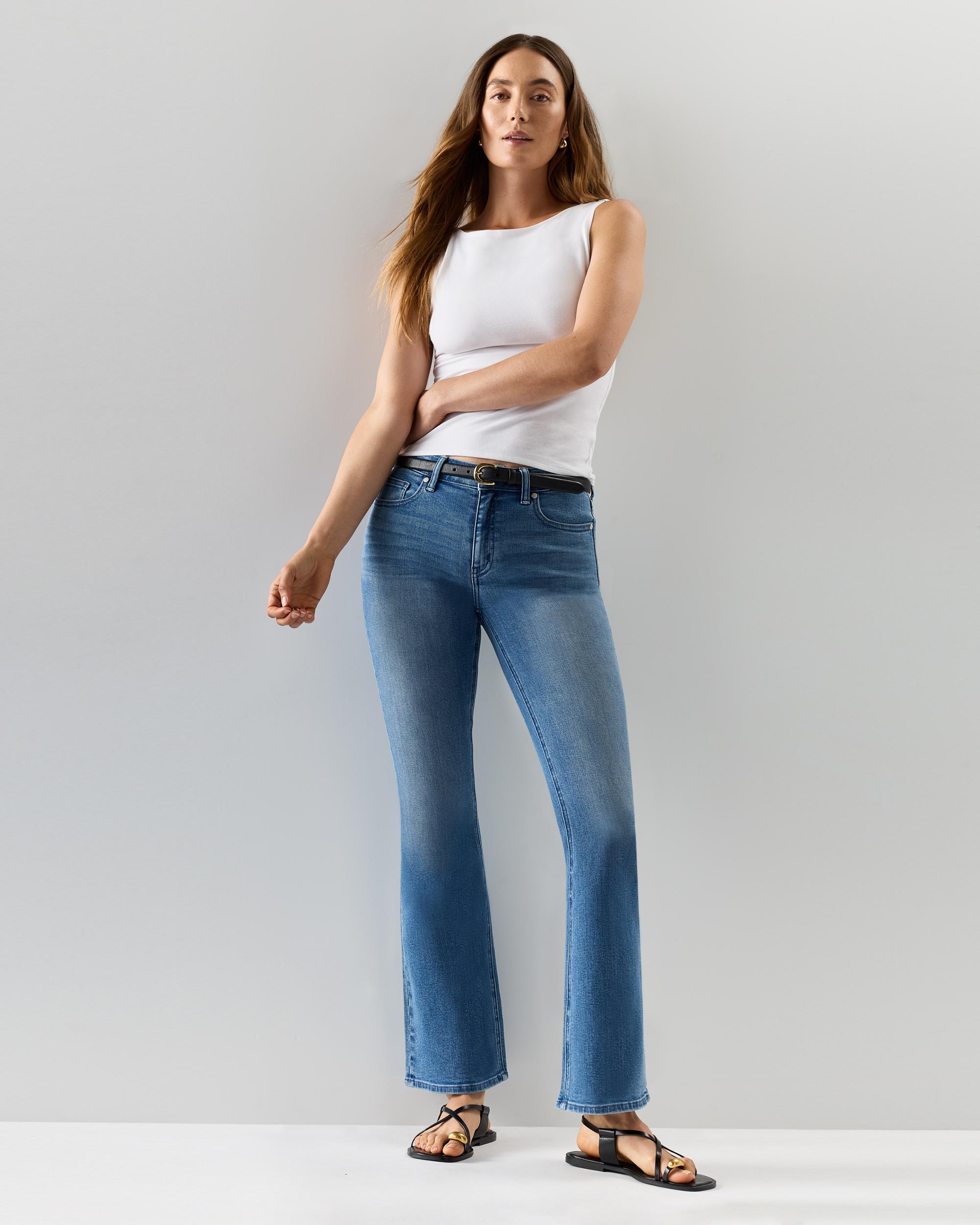 Quince | Women's Luna Stretch Flare Jeans Organic Cotton Product Image