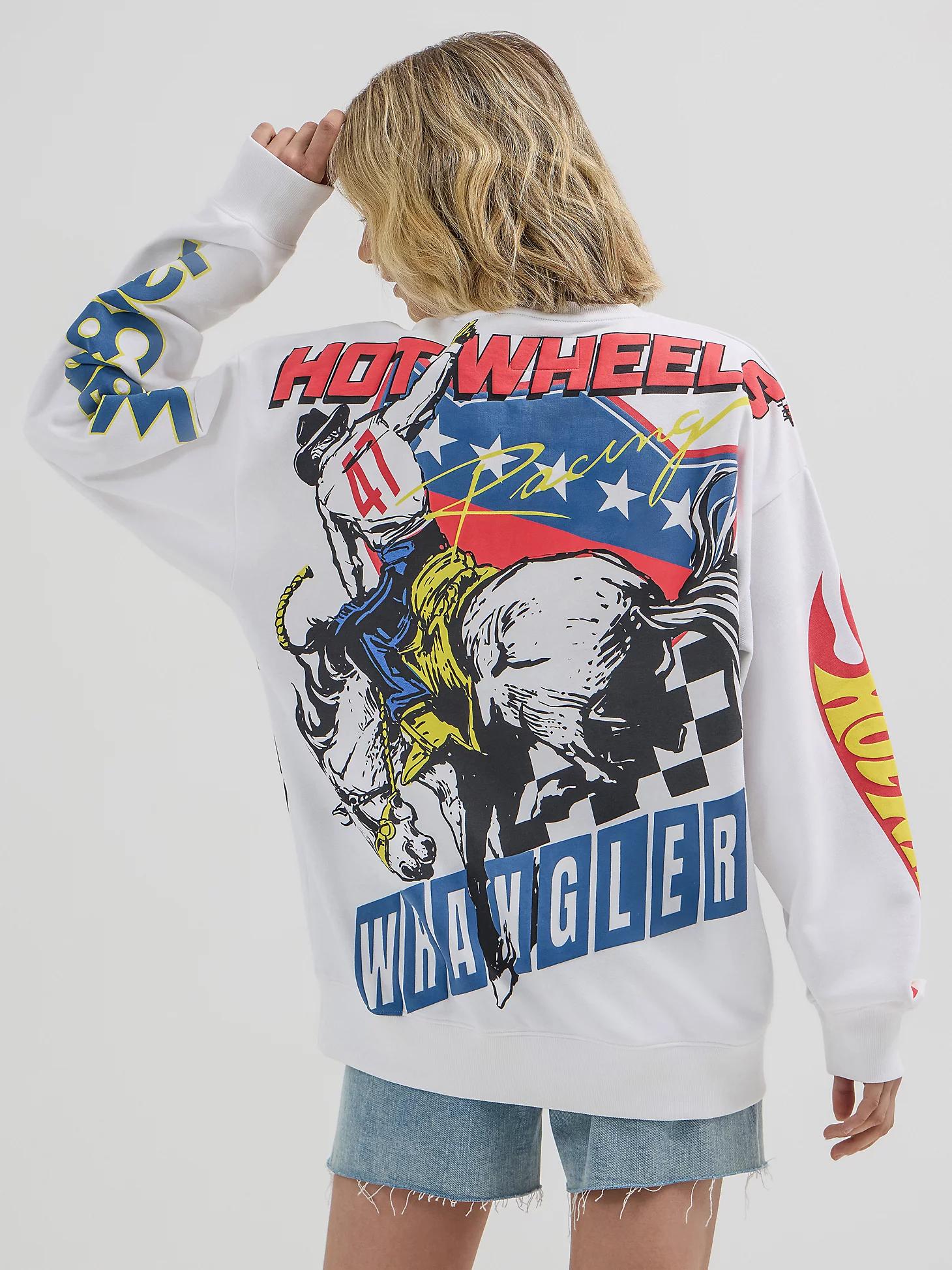 Wrangler® x Hot Wheels™ Men's Pullover Crew in Bright Product Image