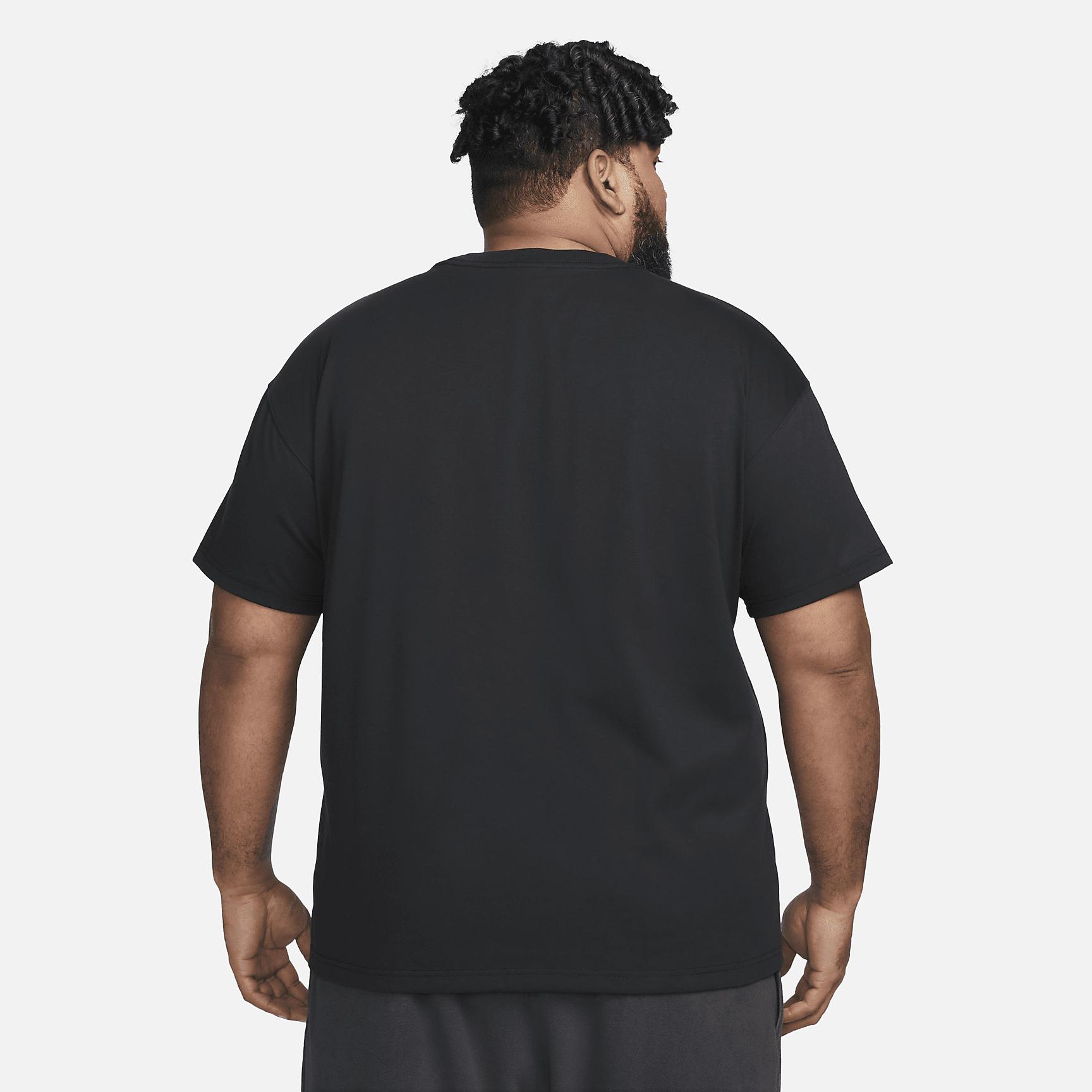 Mens Nike Sportswear T-Shirt | AR5004-010 Product Image