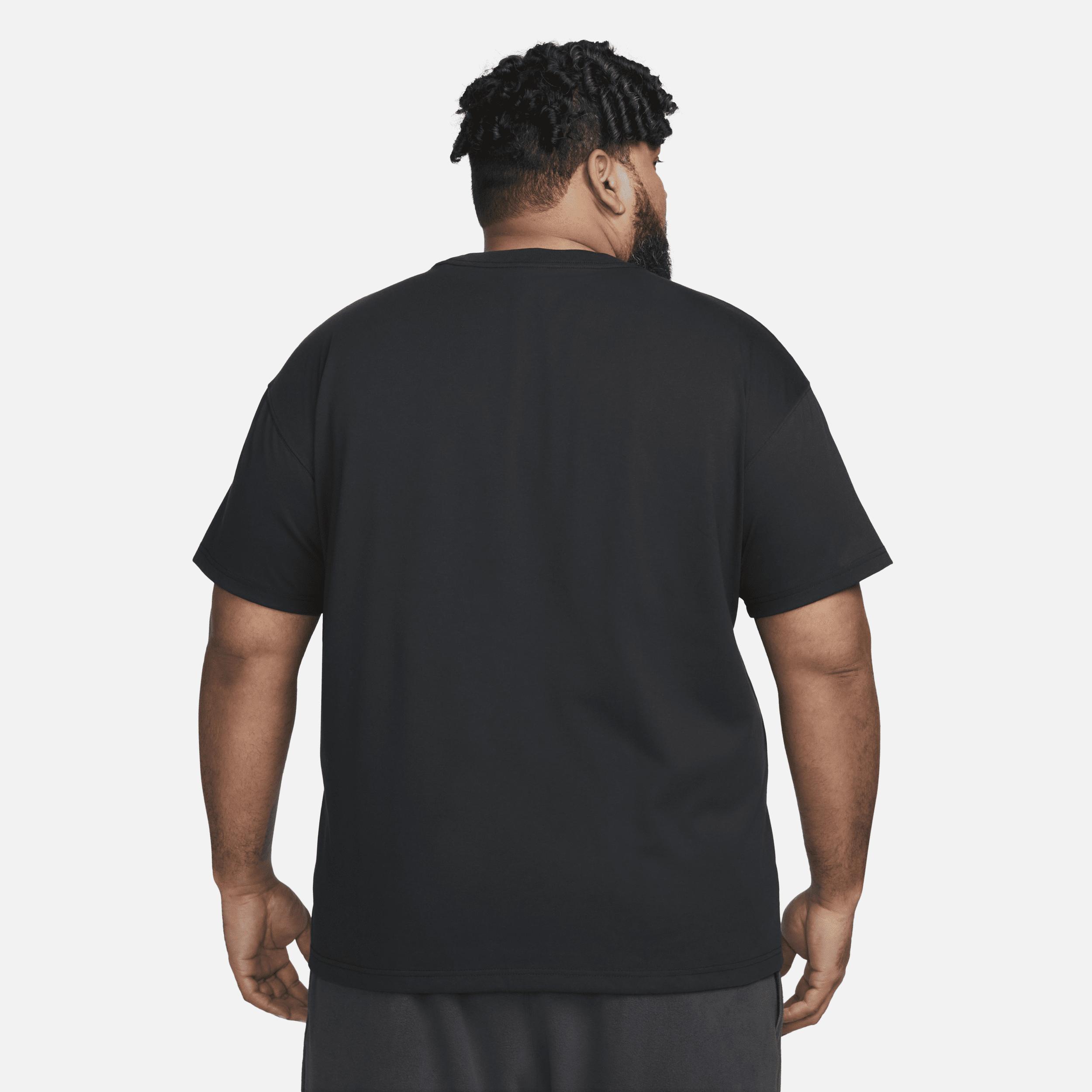 Mens Nike Sportswear T-Shirt | AR5004-010 Product Image