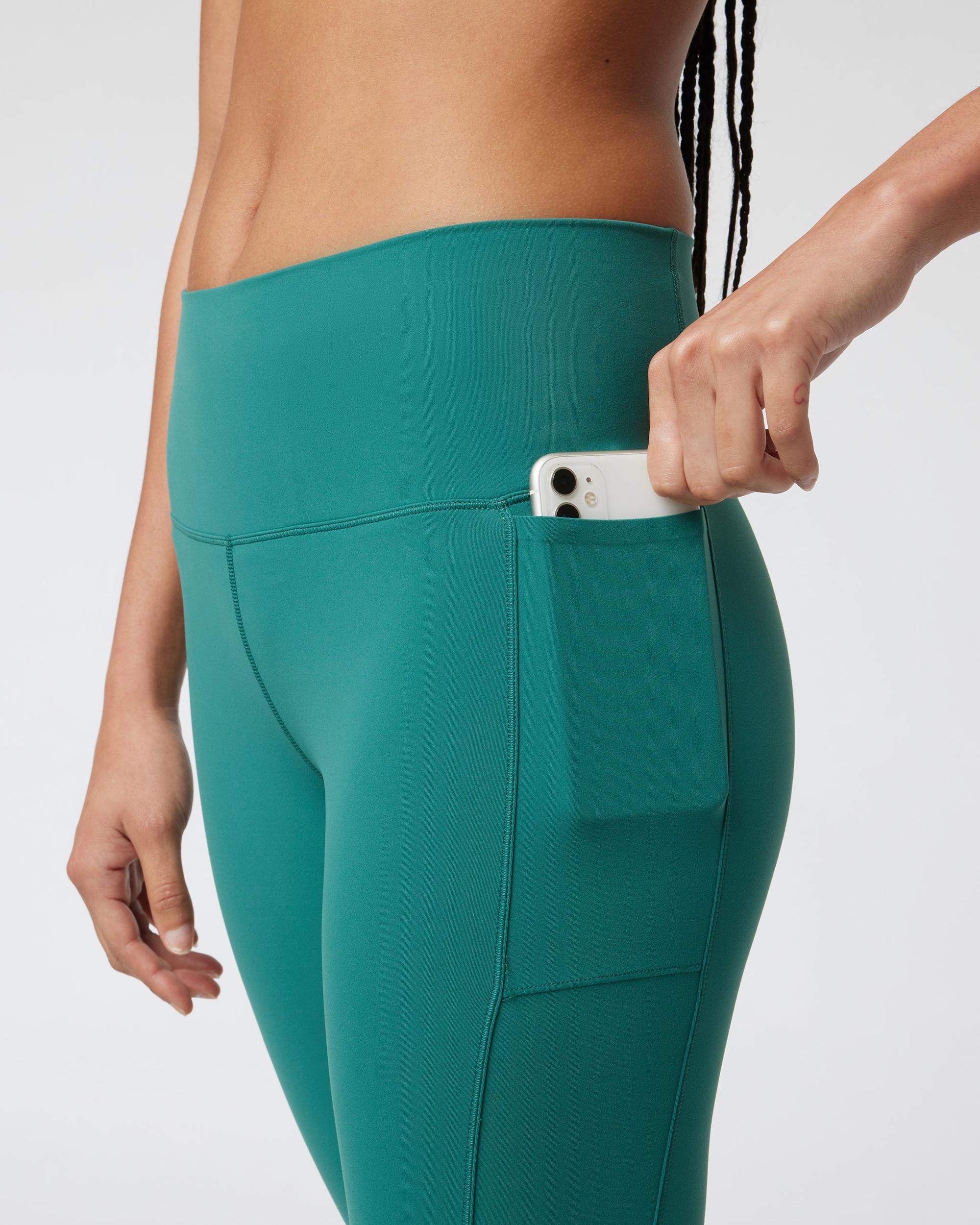 Studio Pocket Legging Product Image