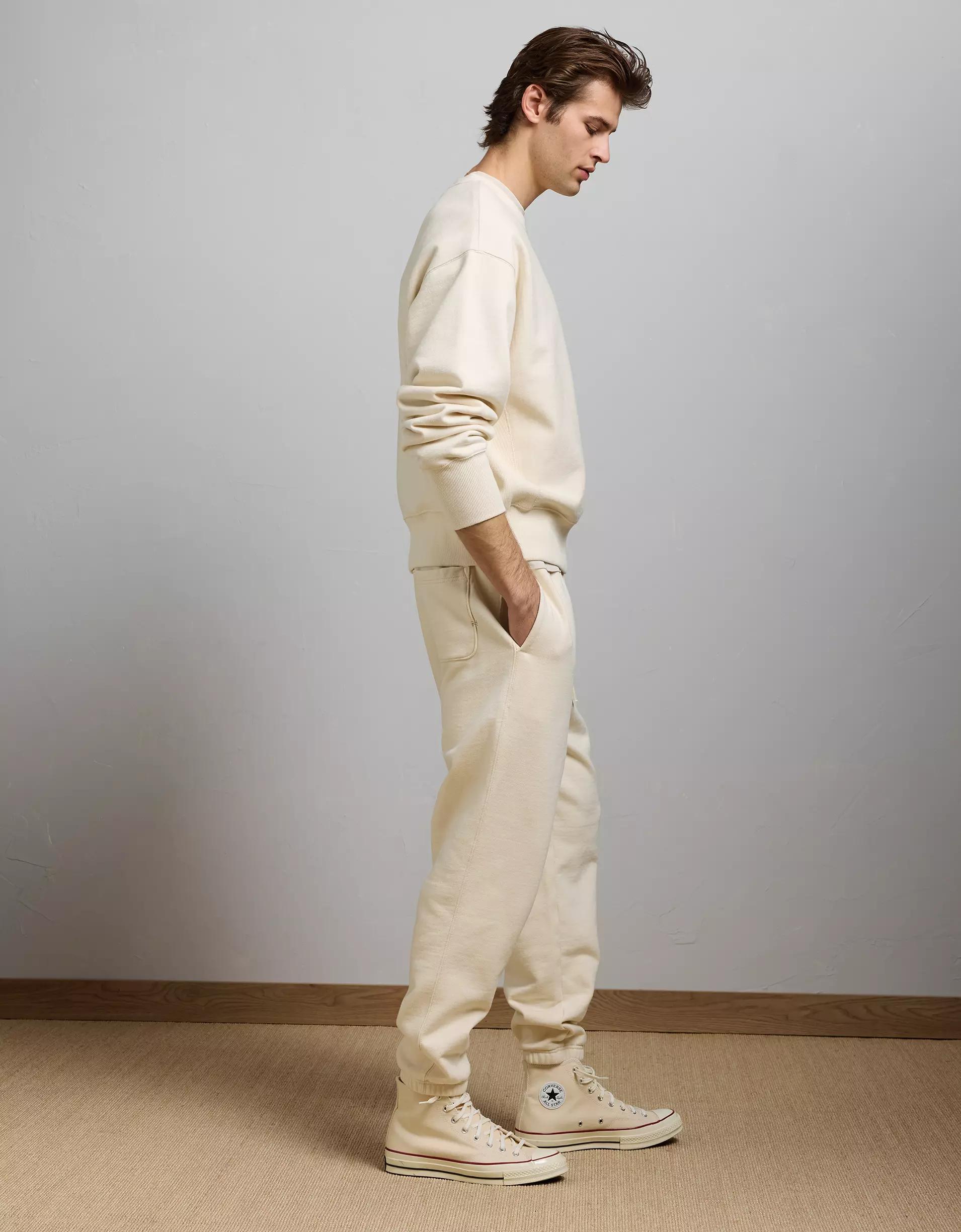 AE77 Premium Fleece Jogger Product Image