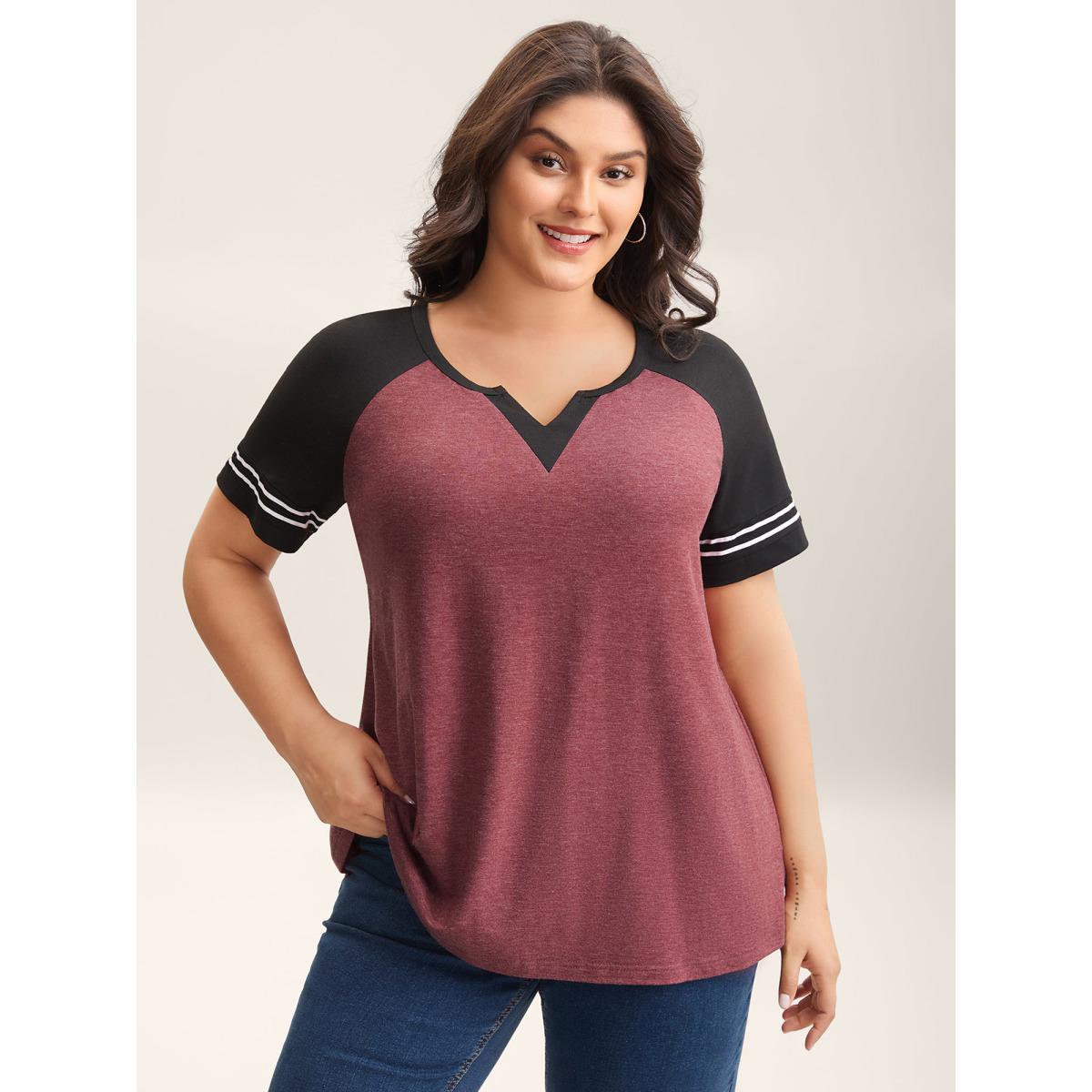 Plus Size Color Contrast Split Neck Everyday T-Shirt Scarlet Women Casual Contrast Notched collar Everyday-Casual T-shirts BloomChic 14-16/1X Product Image