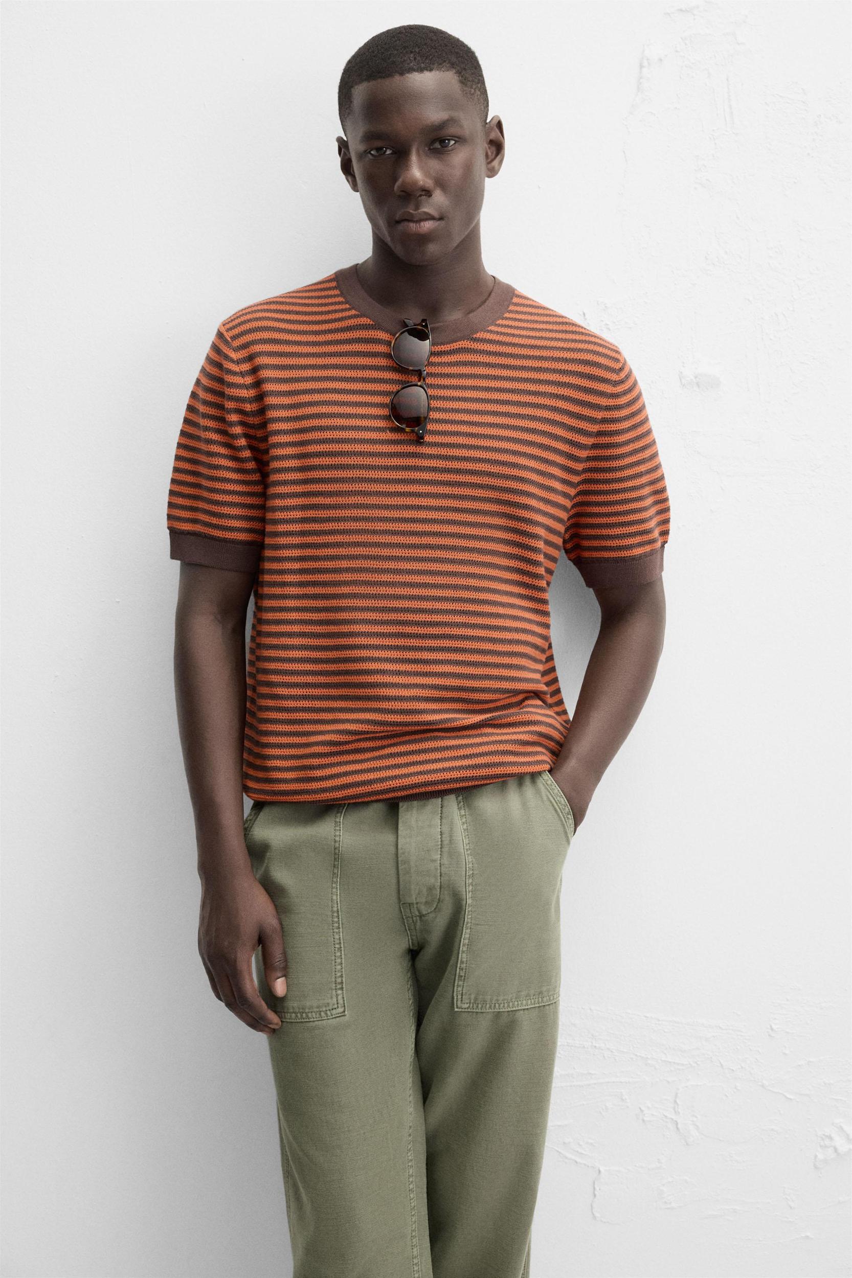 STRIPED OPEN KNIT T-SHIRT Product Image