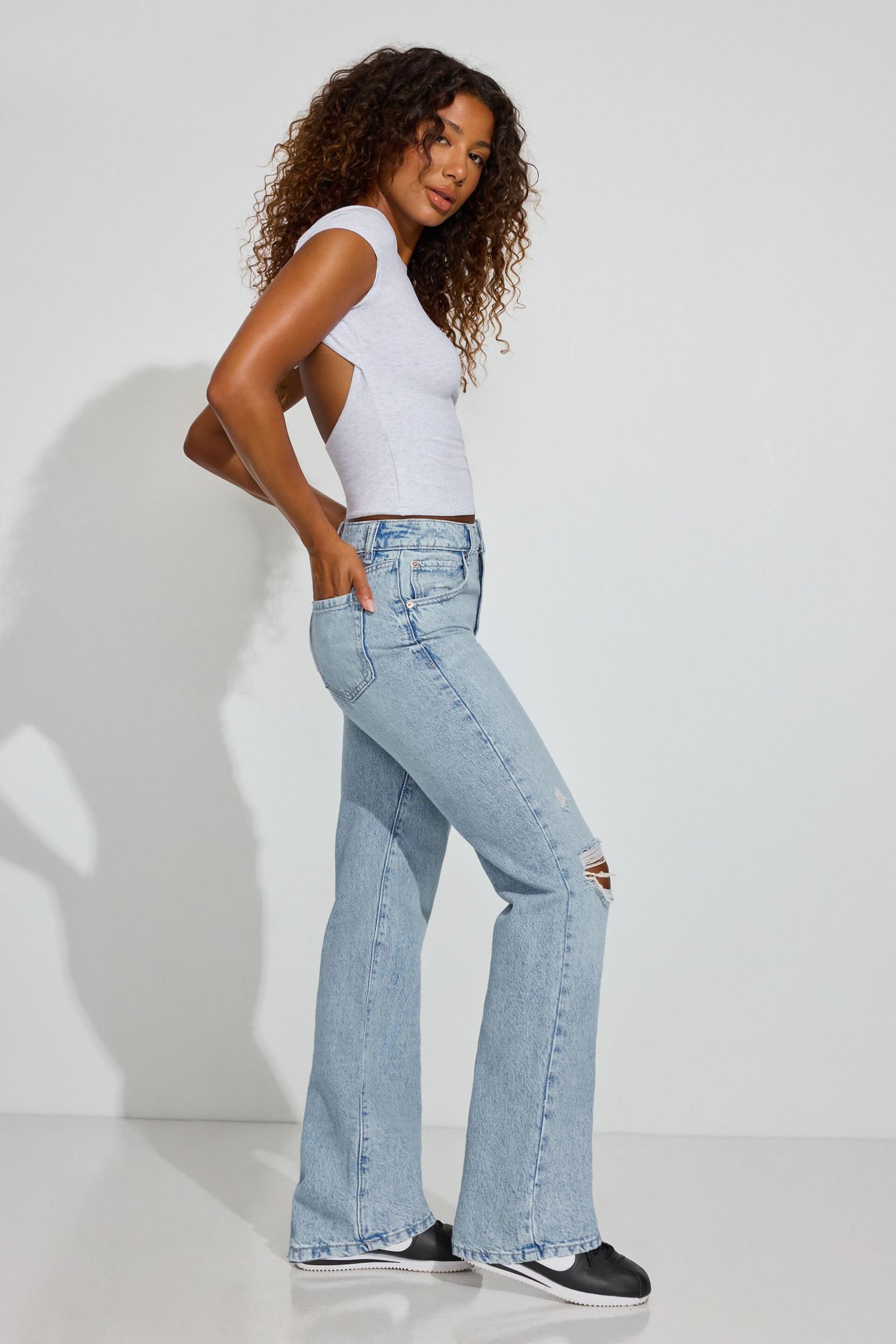 '90s Straight Jeans Product Image