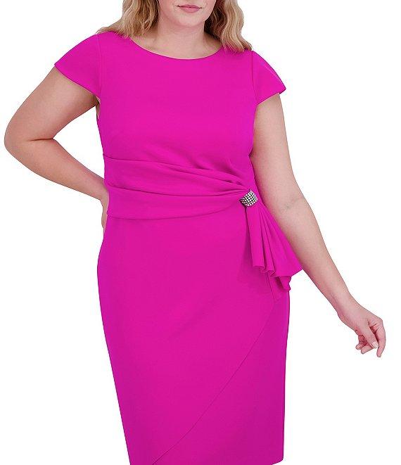 Jessica Howard Plus Size Cap Sleeve Sheath Dress Product Image