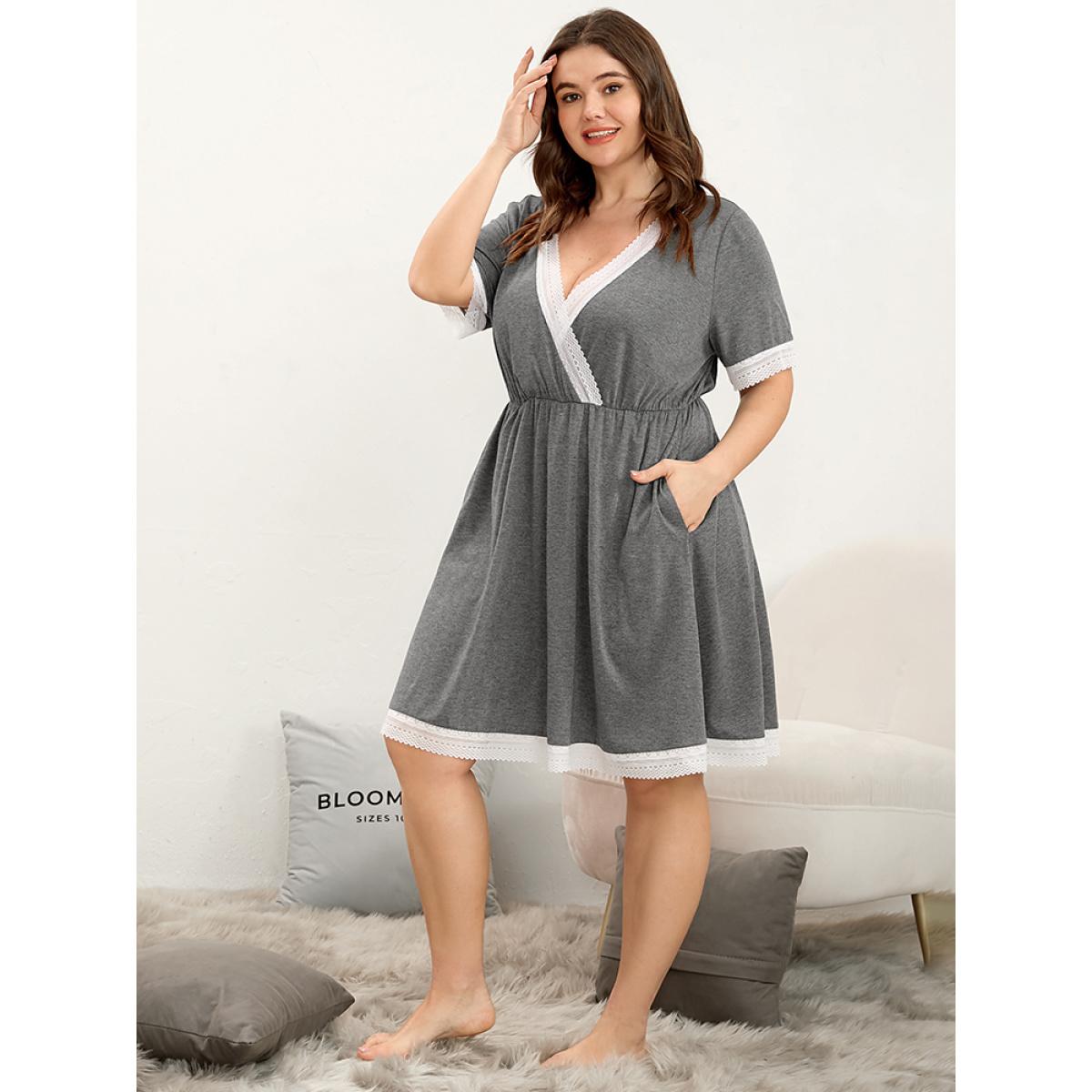 Plus Size Contrast Trim Lace Pocket Surplice Neck Night Dress Women Gray Elegant Plain Lace V-neck Pocket Loungewear BloomChic 28/5X Product Image