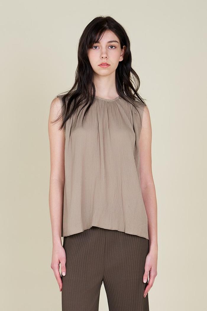 Pleated Sleevless Top Product Image