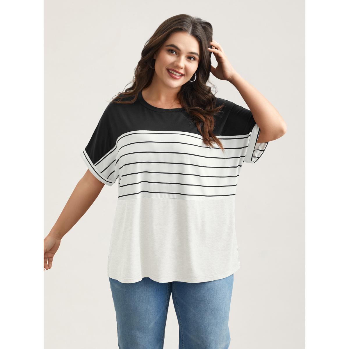 Plus Size Color-Block Stretchy Stripes T-Shirt Black Women Leisure Contrast Round Neck Casual T-shirts BloomChic 30/6X Product Image