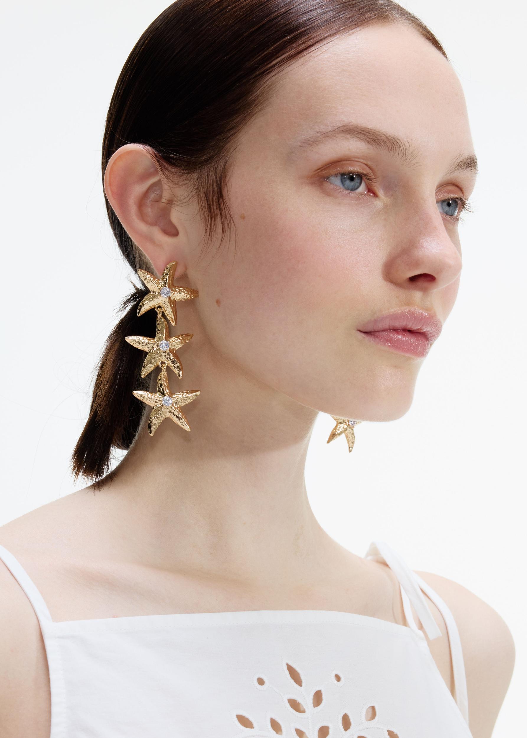 Mottled Gold Sea Star Earrings Product Image