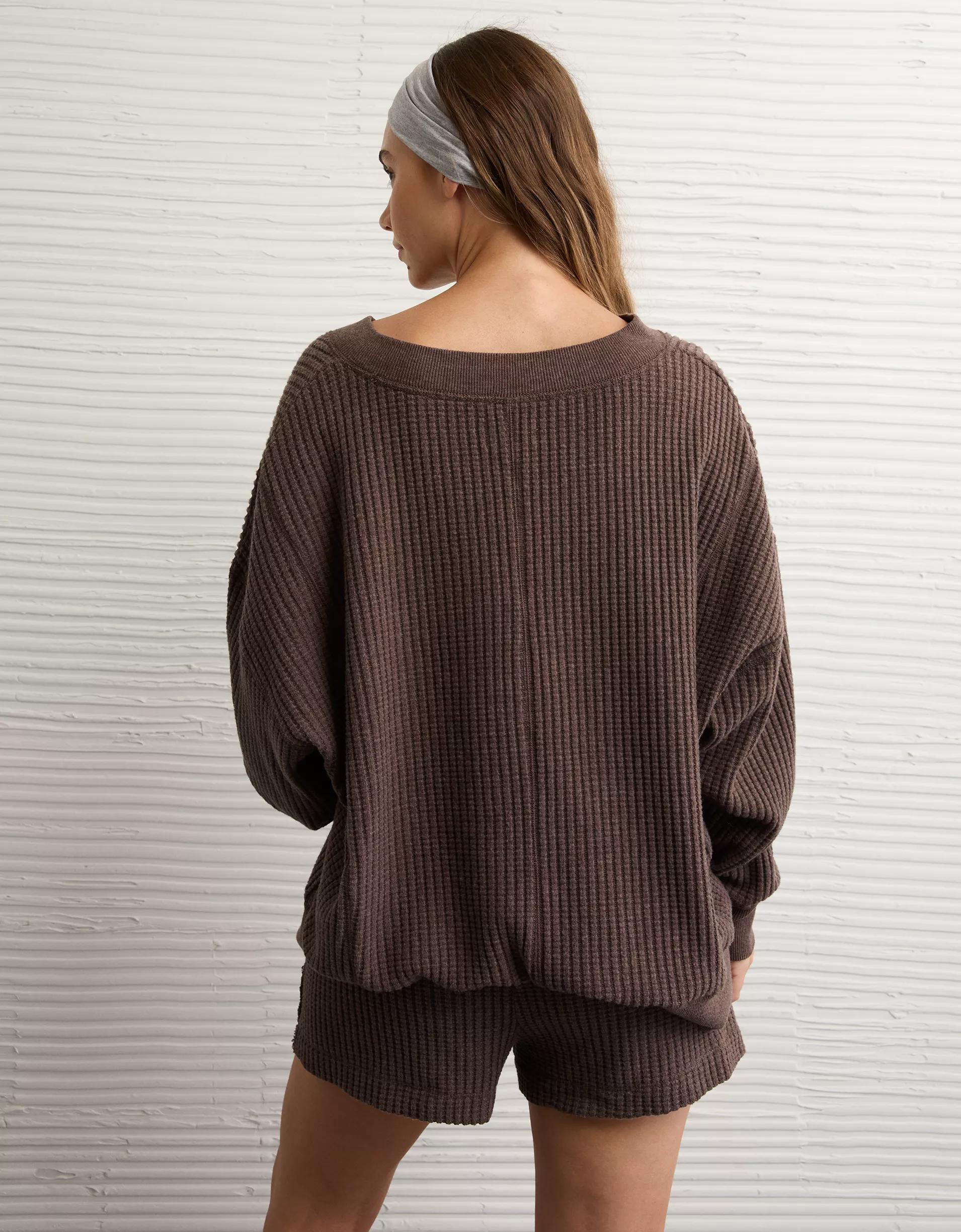 AE Big Hug V-Neck Waffle Sweatshirt Product Image