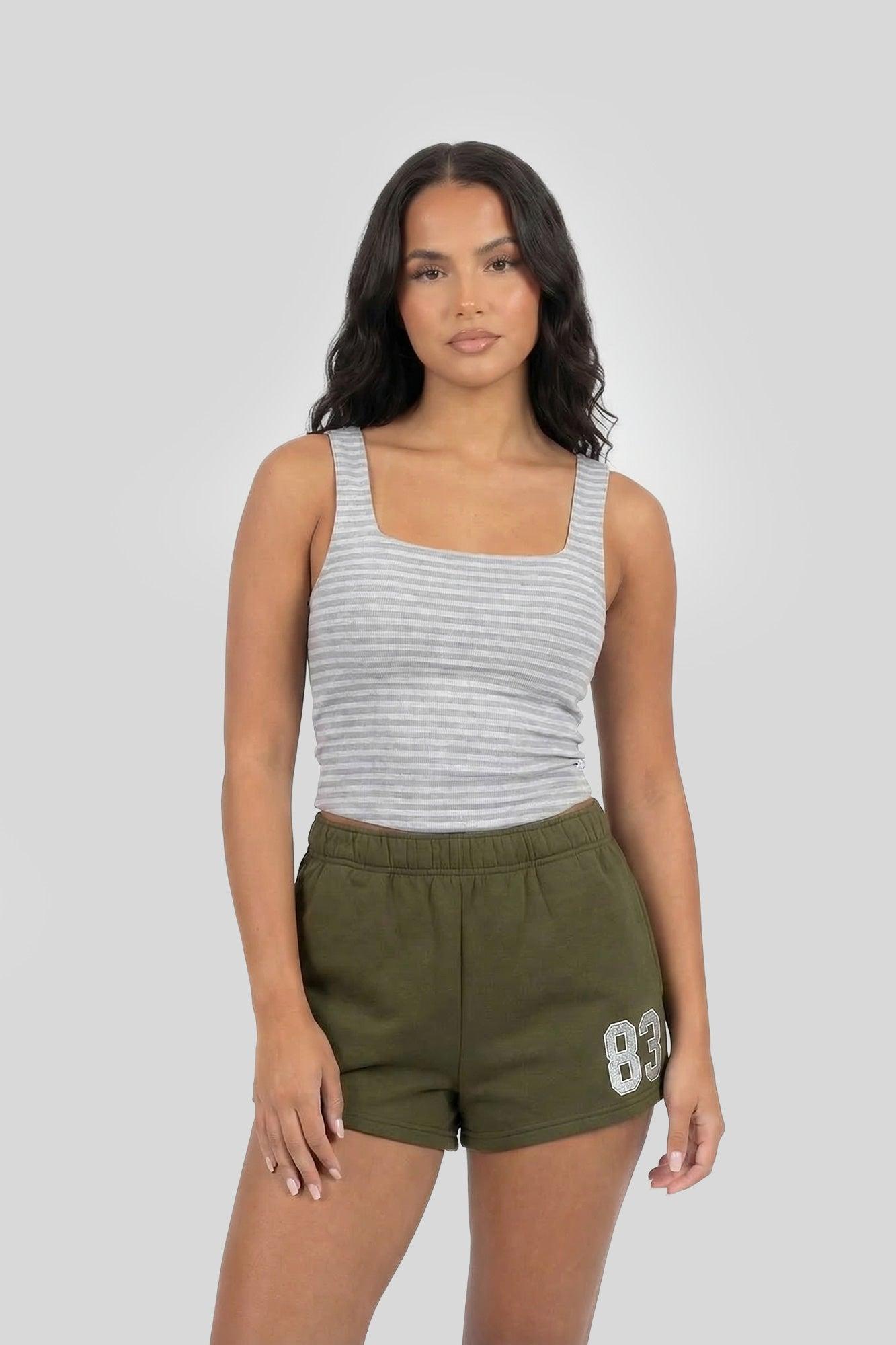 Graphic Fleece Short Female Product Image