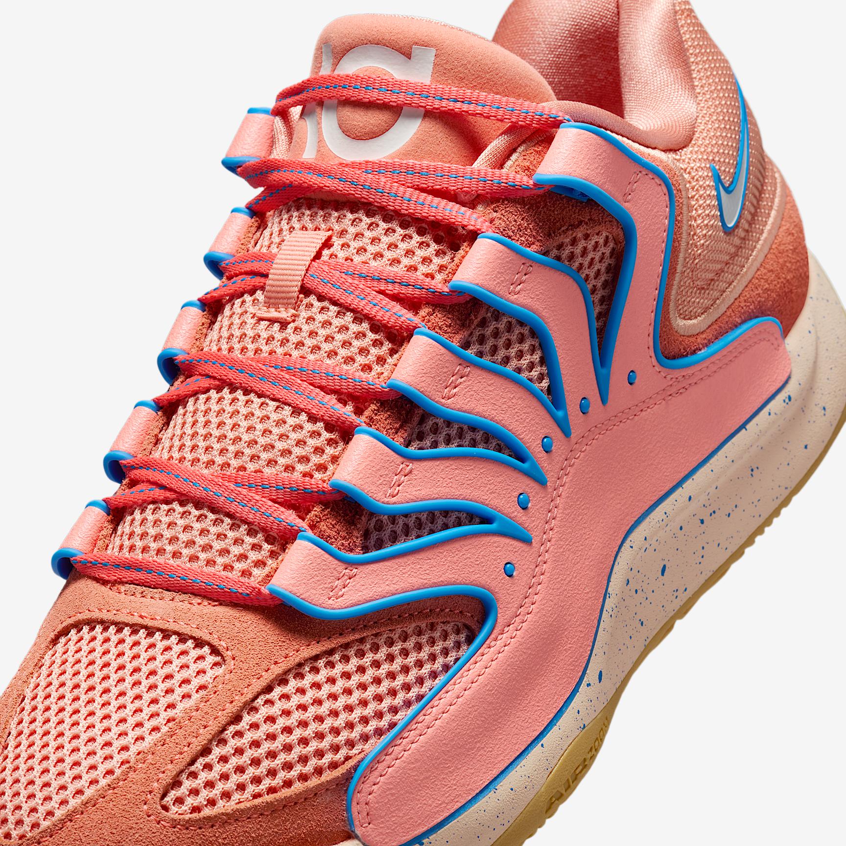 Nike Men's KD18 Basketball Shoes Product Image