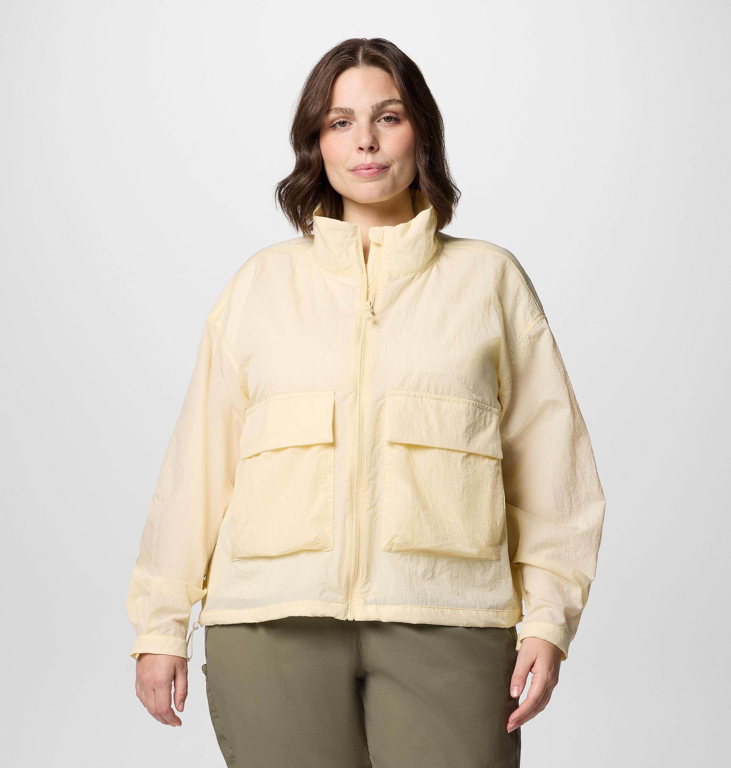 Columbia Womens Paracutie Cropped Cargo Windbreaker - Plus Size- Product Image