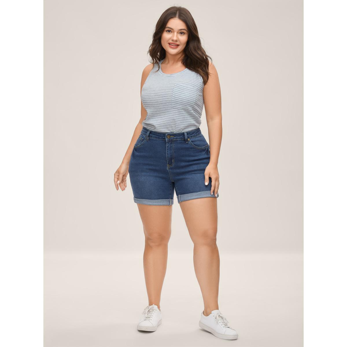 Plus Size Stretch Skinny Fit Sculpting Denim Shorts Women Darkindigo Medium stretch Casual Slanted pocket Leisure Denim Shorts BloomChic 18/2X Product Image