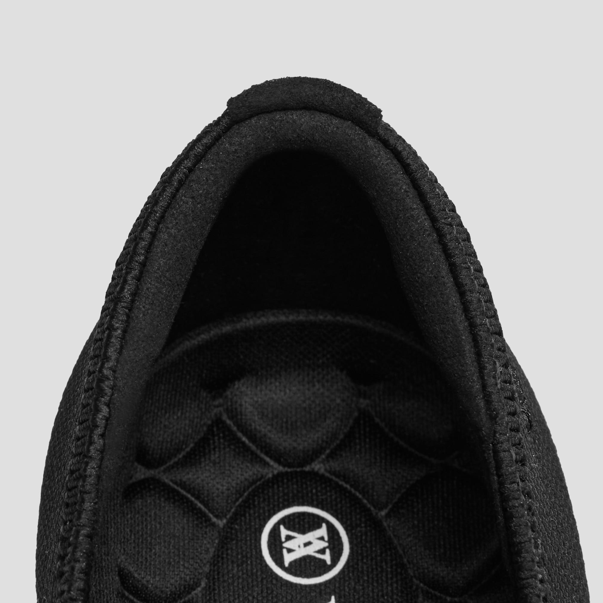 Pointed-Toe Chunky Heels (Tracy Pro) Product Image