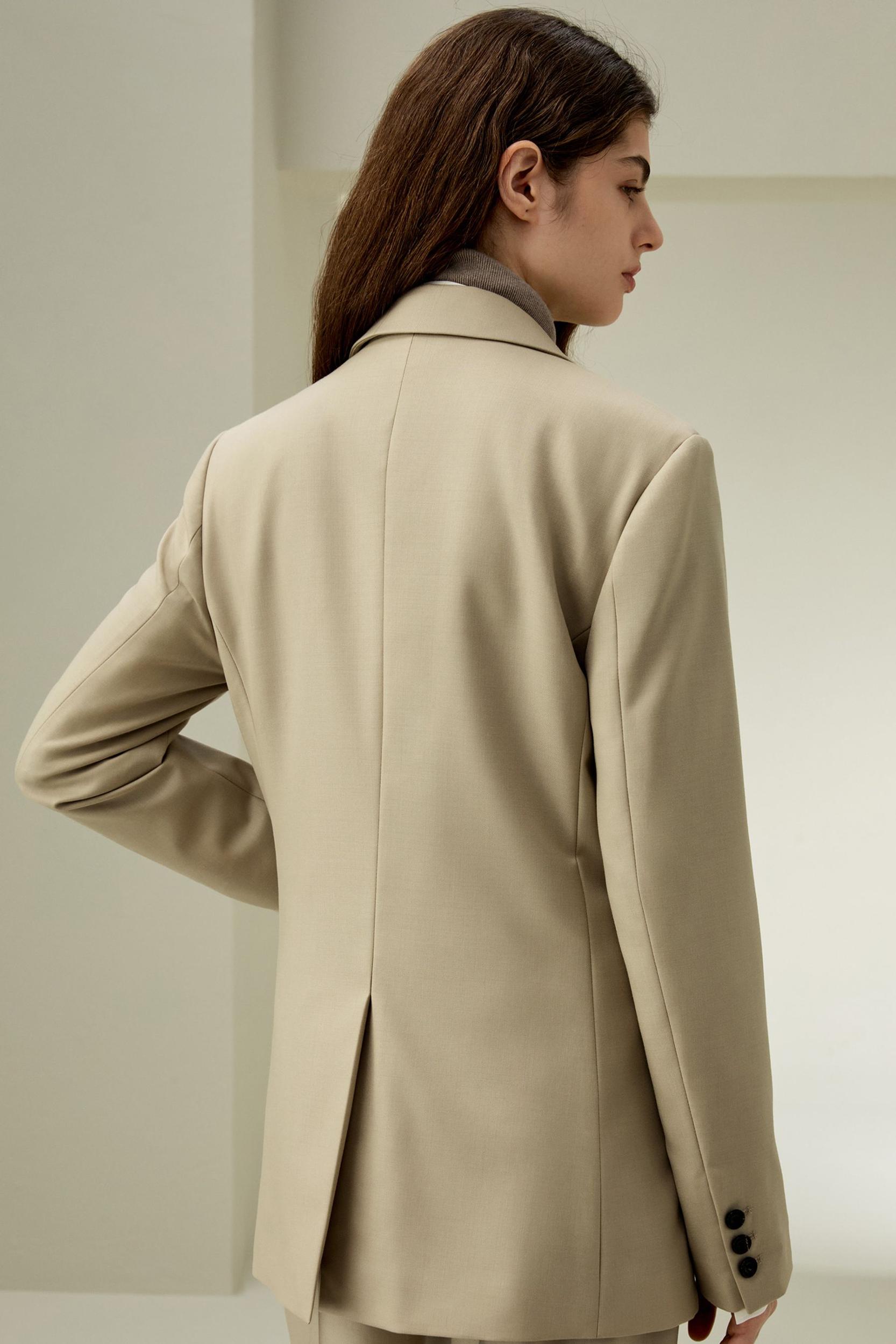 Modern Beauty Silk Wool Blazer Product Image