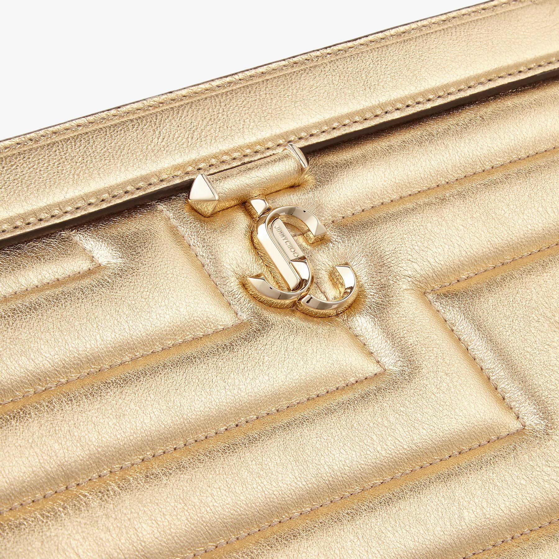 Avenue Pouch Product Image