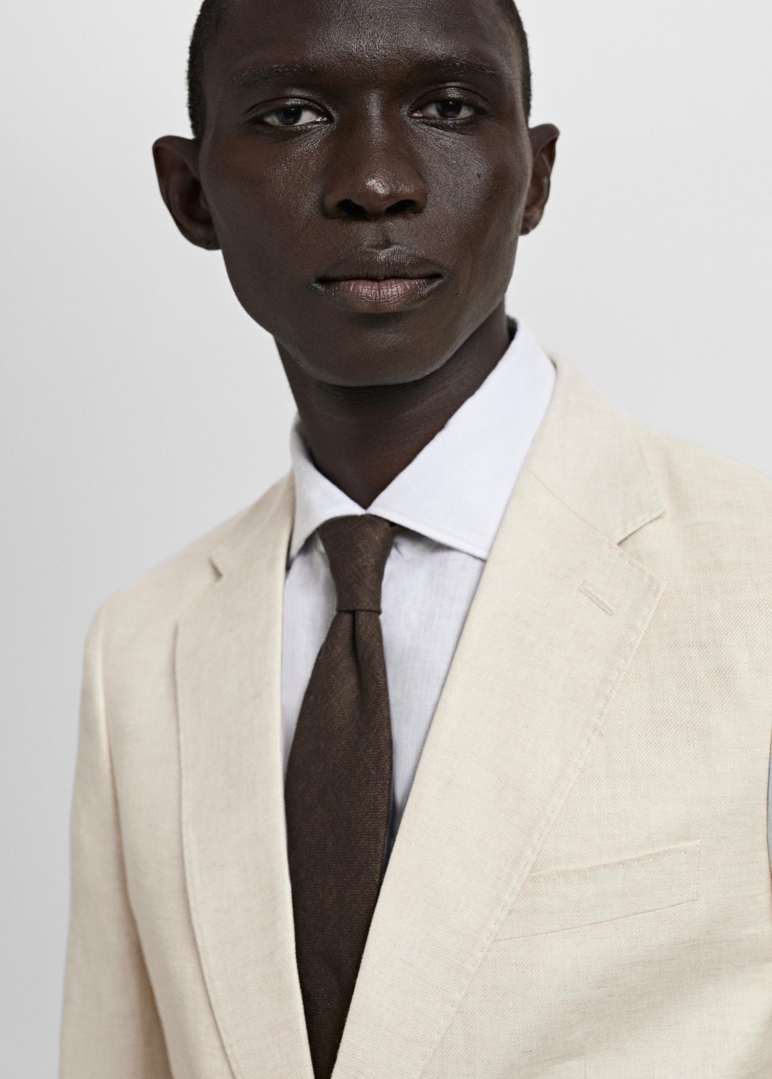 Amalfi 100% linen slim-fit suit blazer - Men | MANGO USA Product Image