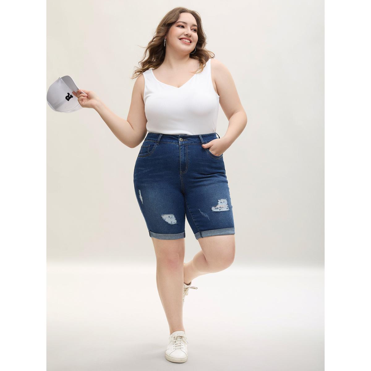 Plus Size Ripped Straight-Leg Denim Shorts Women Denimindigo High stretch Casual Slanted pocket Leisure Denim Shorts BloomChic 22/3X Product Image