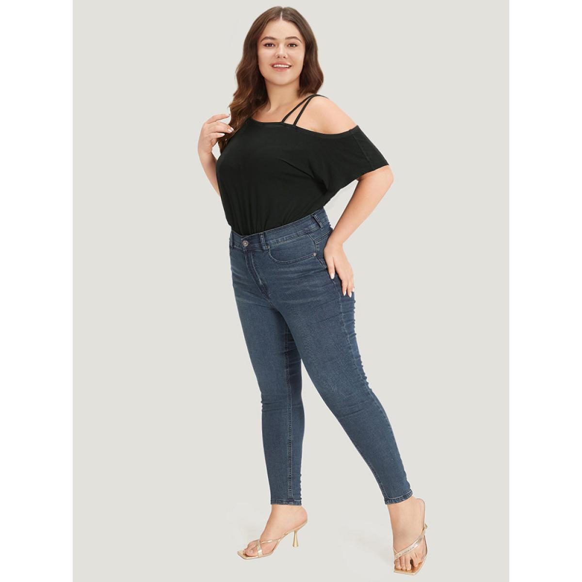 Plus Size Plain One Shoulder Batwing Sleeve Cami Bodysuit Women Black Plain One-shoulder Bodysuits BloomChic 22-24/3X Product Image