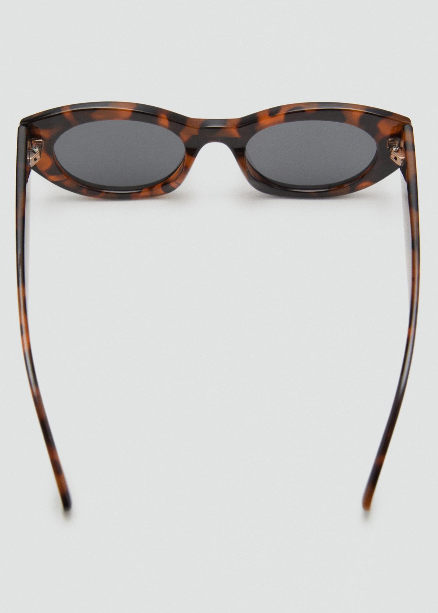 Resin frame sunglasses - Women | MANGO USA Product Image