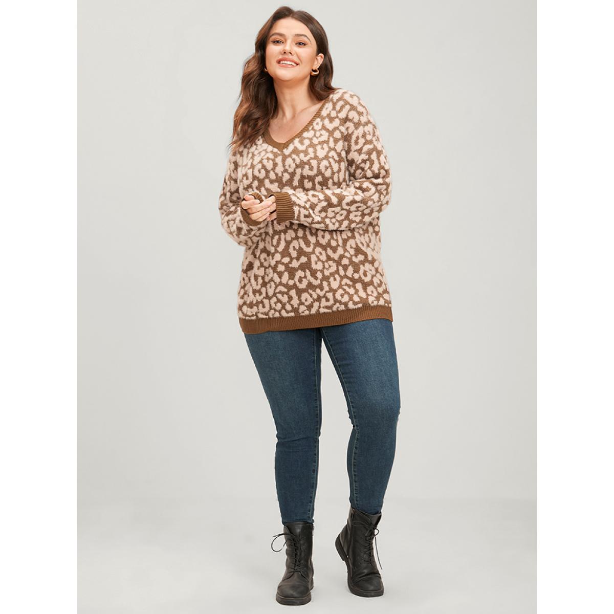 Plus Size Leopard Pointelle Knit V Neck Fluffy Knit Top Bronze Women Casual Loose Long Sleeve V-neck Dailywear Pullovers BloomChic 28/5X Product Image