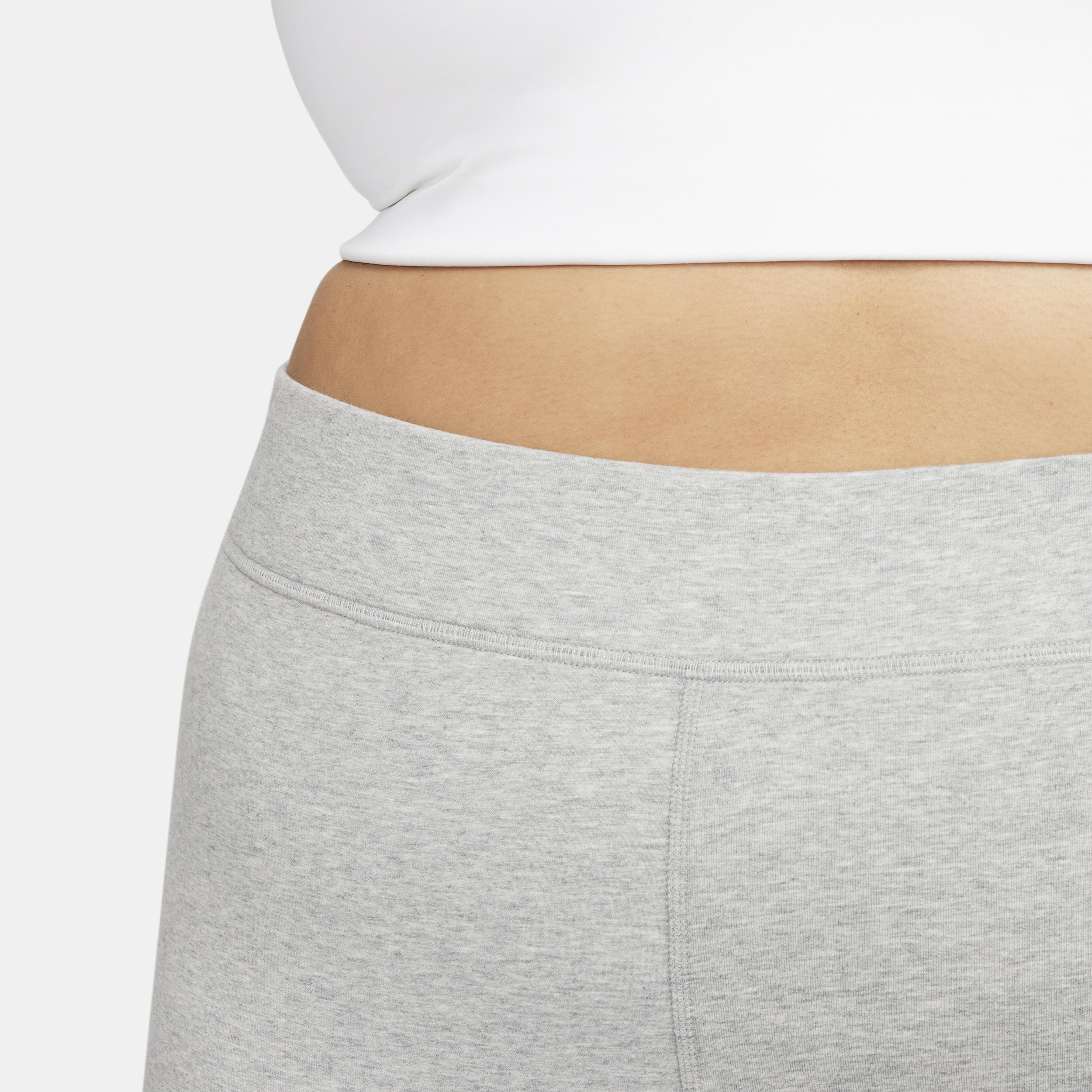 Women's Nike Sportswear Classic High-Waisted 7/8 Leggings (Plus Size) Product Image
