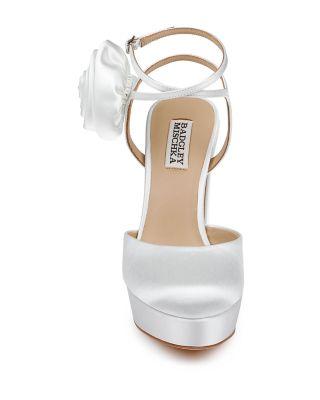Women's Janessa Platform Pumps Product Image
