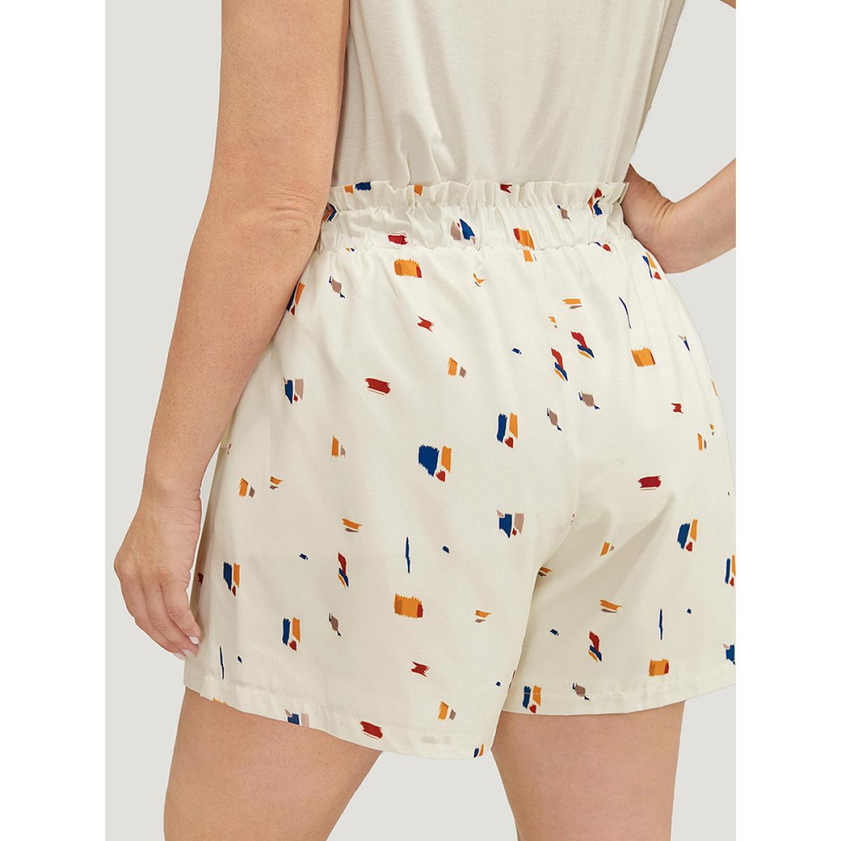 Plus Size Allover Print Paperbag Waist Pocket Shorts Women Ivory Vacation Elastic Waist Loose Dailywear Shorts BloomChic 22-24/3X Product Image