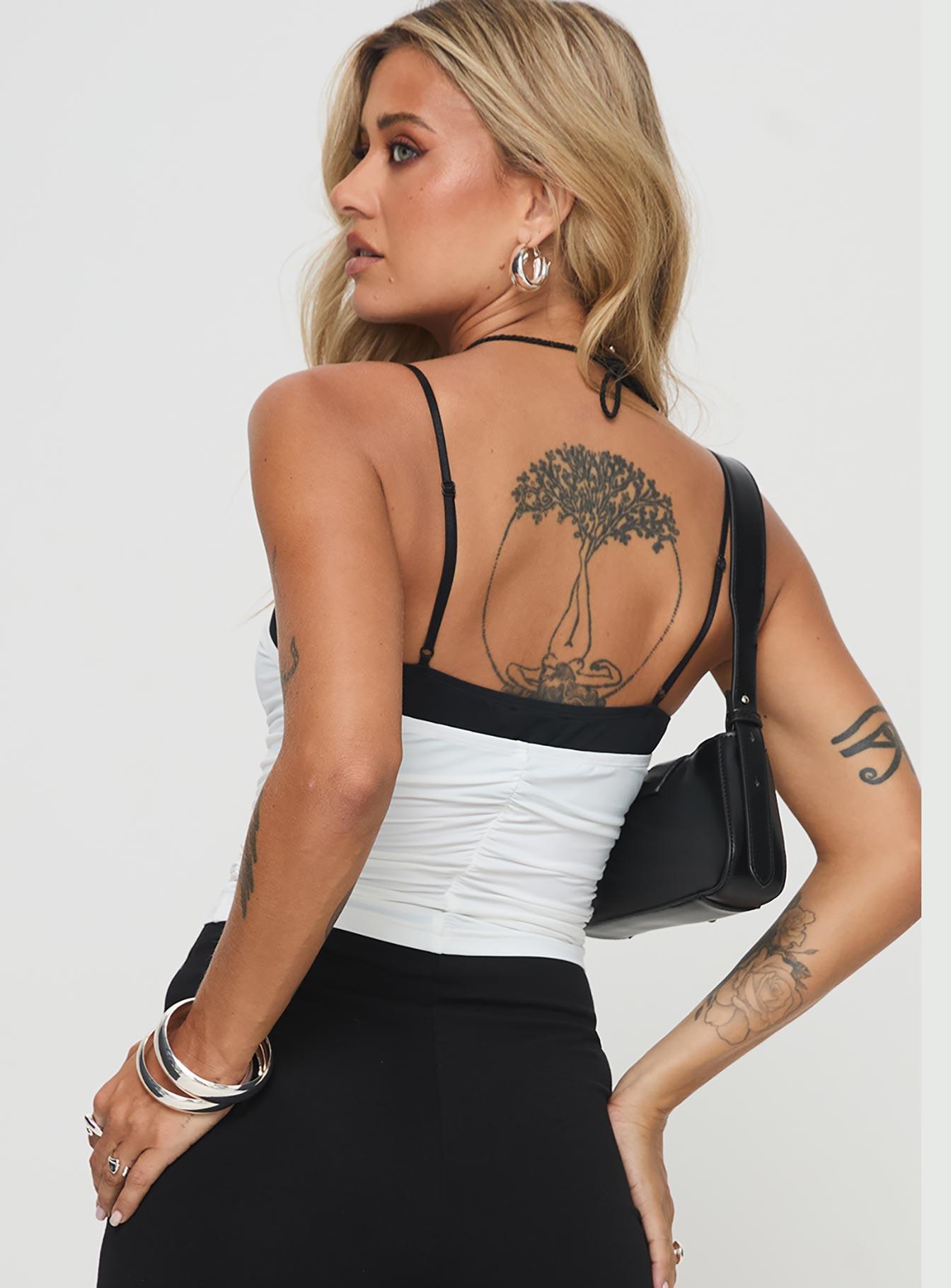 Vickee Top White / Black Product Image