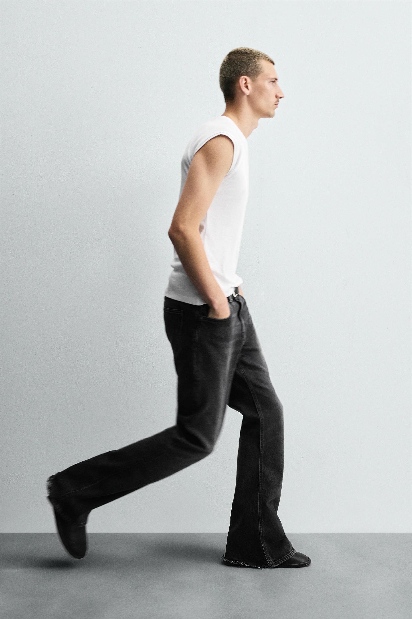 FLARE FIT JEANS Product Image