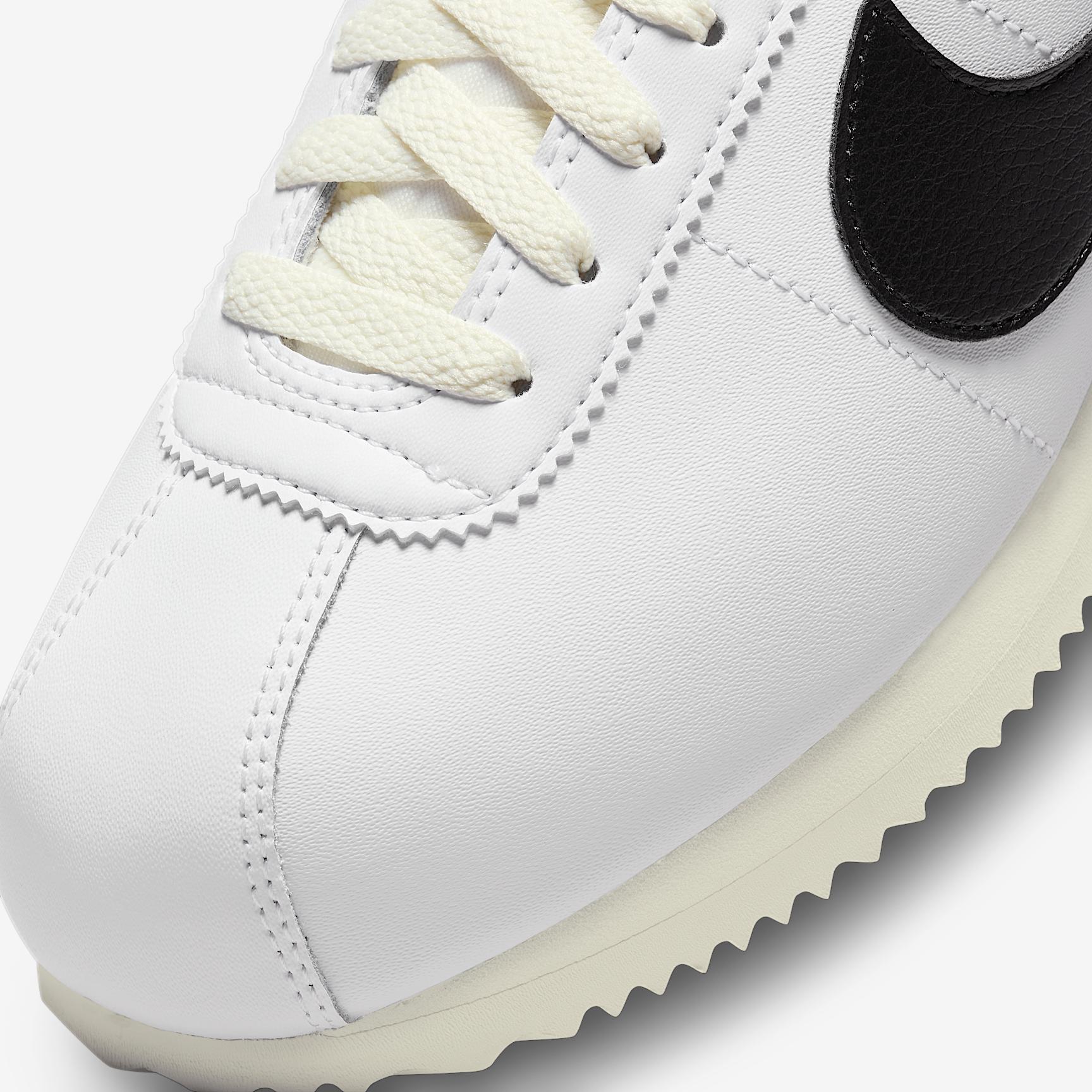 Nike Women's Cortez Leather Shoes Product Image