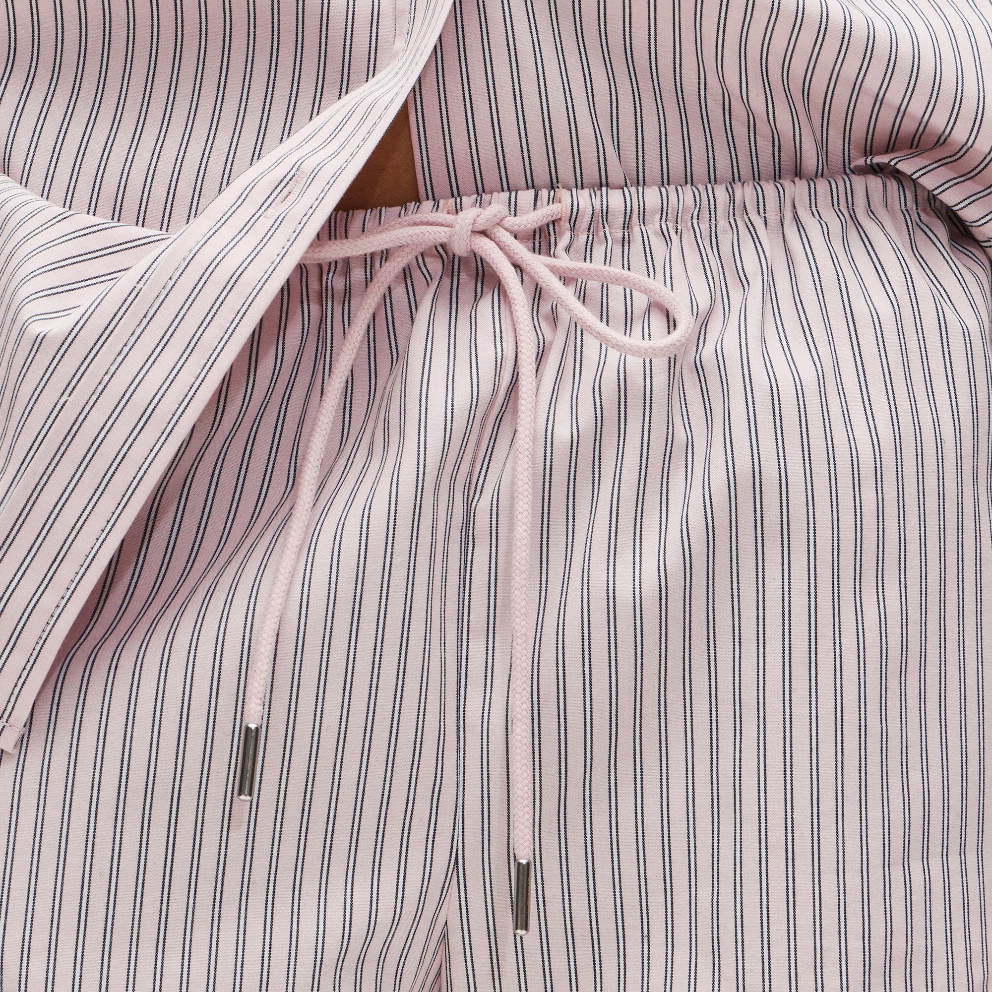 Cruise short in striped lightweight oxford Product Image