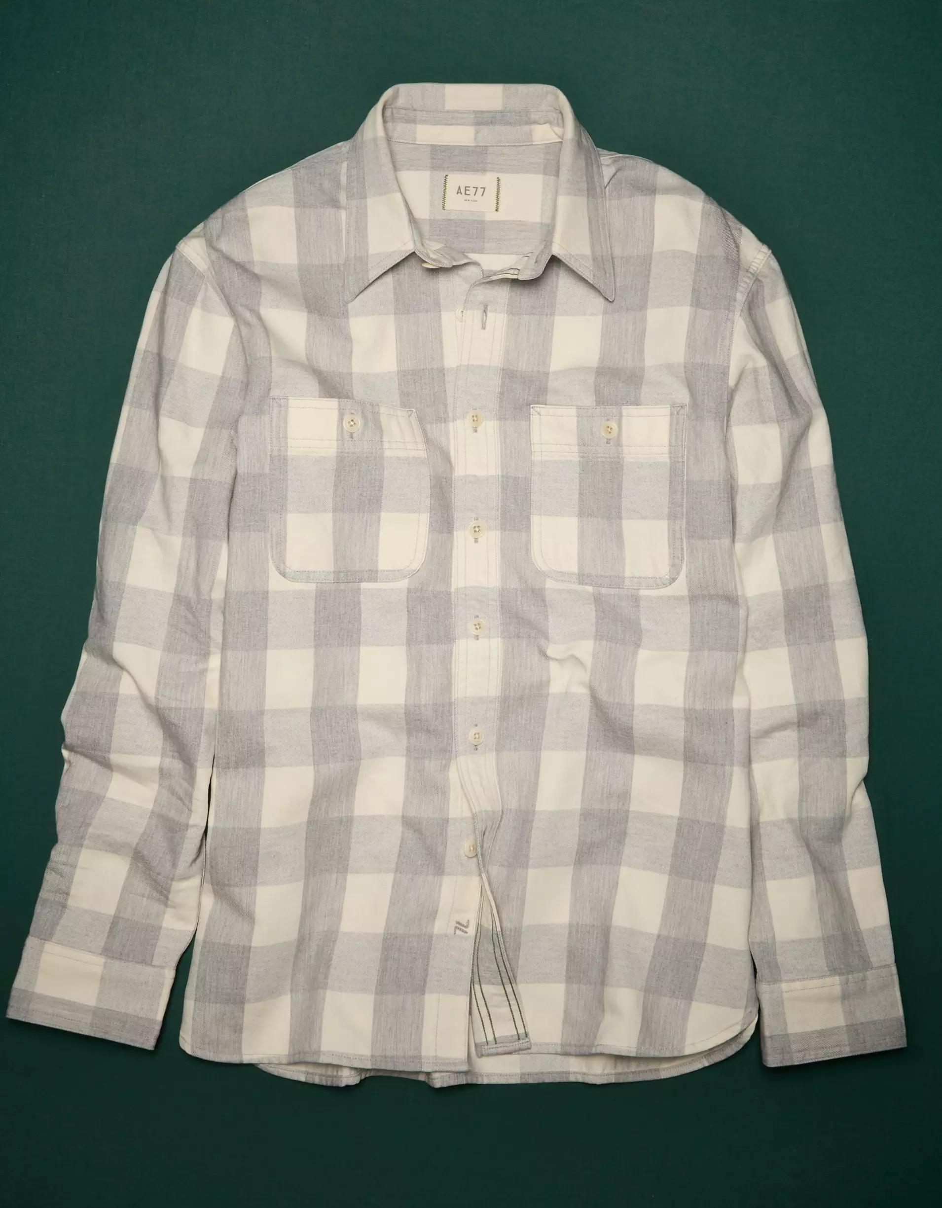 AE77 Premium Flannel Shirt Product Image