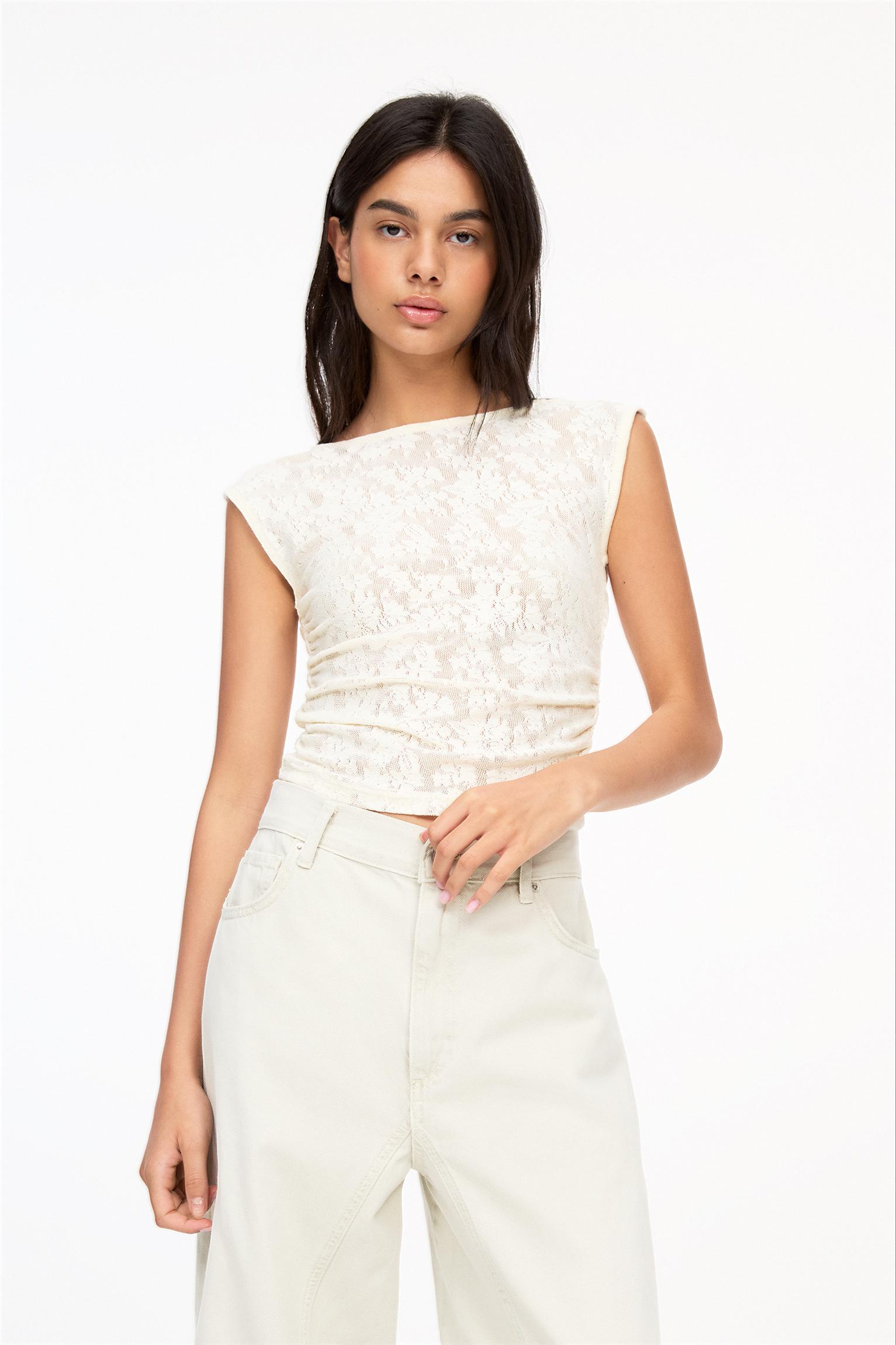 Rustic floral top Product Image