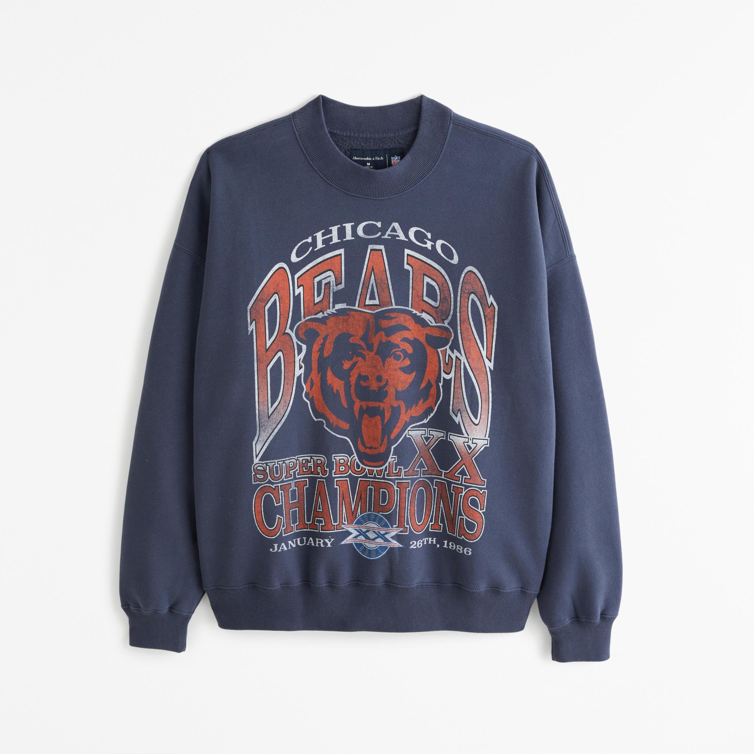 New England Patriots Graphic Crew Sweatshirt Product Image