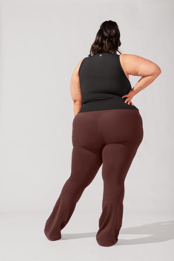 Peekaboo Crew Tank - Black Product Image