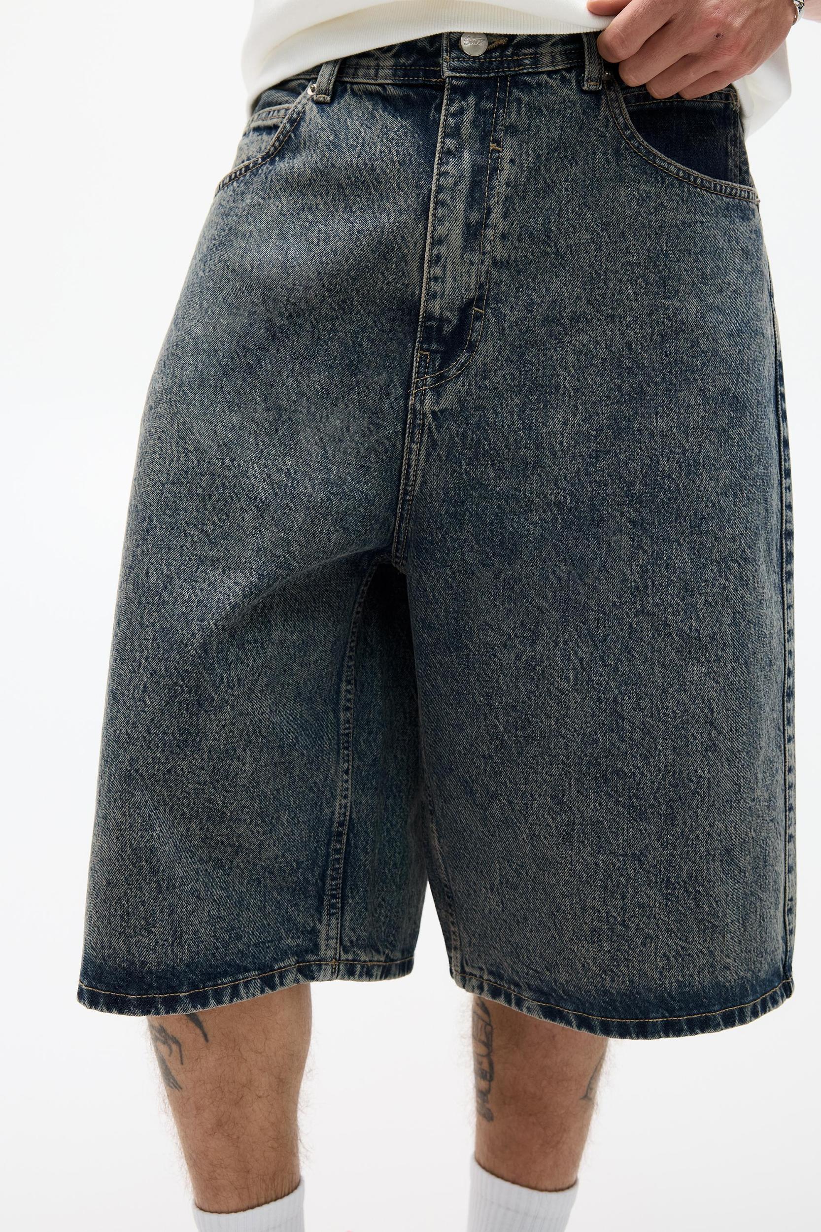 Skater jorts Product Image