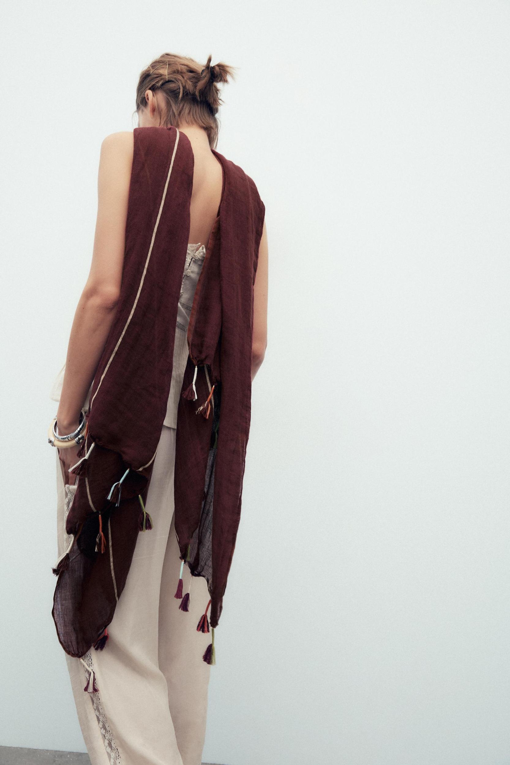 STRIPED FRINGED LINEN BLEND SCARF Product Image