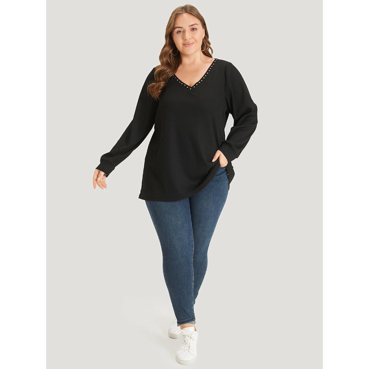 Plus Size Plain Rivets V Neck Elastic Cuffs Sweatshirt Women Black Casual Elastic cuffs V-neck Dailywear Sweatshirts BloomChic 22-24/3X Product Image