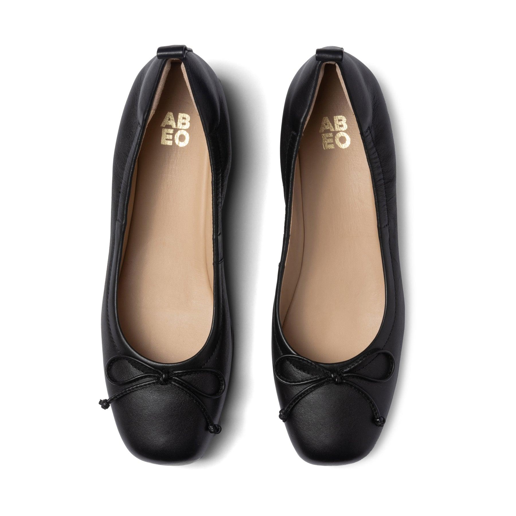 Cadence Bow Metatarsal Female Product Image