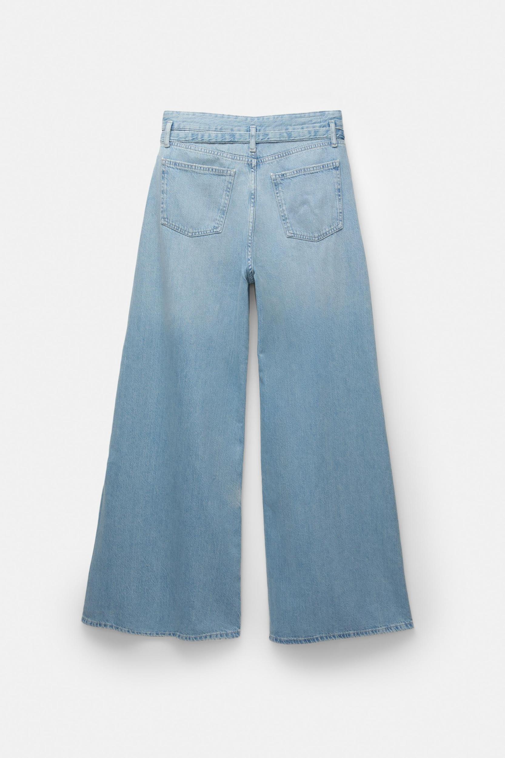Belted super wide-leg jeans Product Image