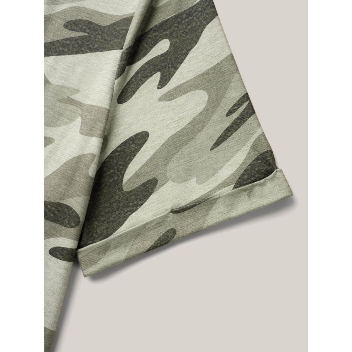 Plus Size Camouflage Print V-Neck Curvy T-Shirt Multicolor Women Leisure Roll Hem V-neck Casual T-shirts BloomChic 28/5X Product Image