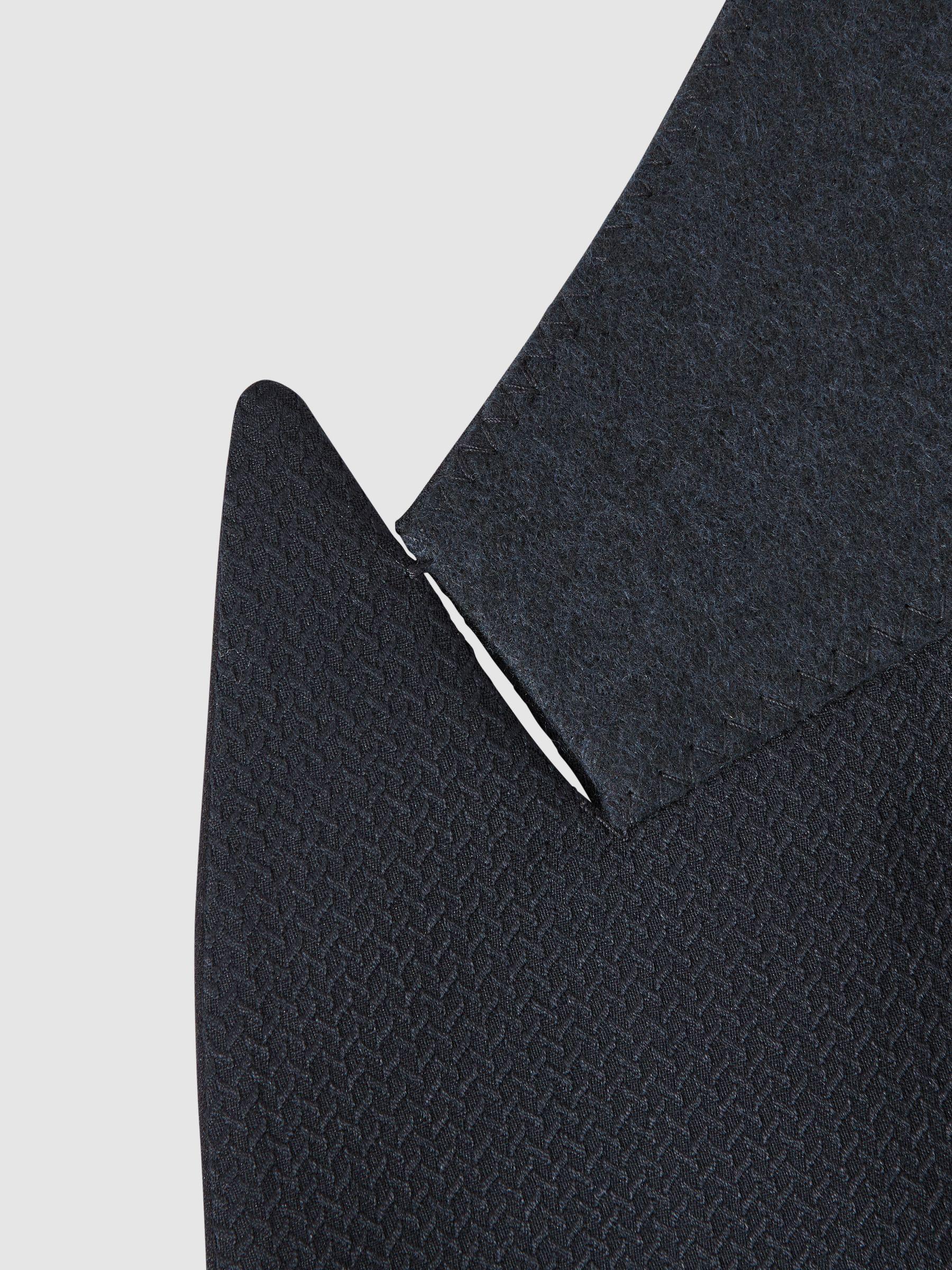 Modern Fit Satin Lapel Double Breasted Jacquard Blazer in Navy Product Image