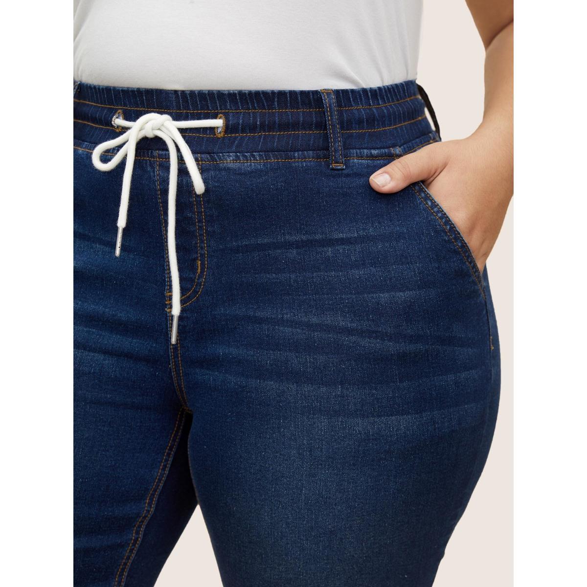 Plus Size Dark Wash Drawstring Slit Hem Denim Shorts Women Indigo Drawstring High stretch Everyday Slanted pocket Casual Denim Shorts BloomChic 12/L Product Image