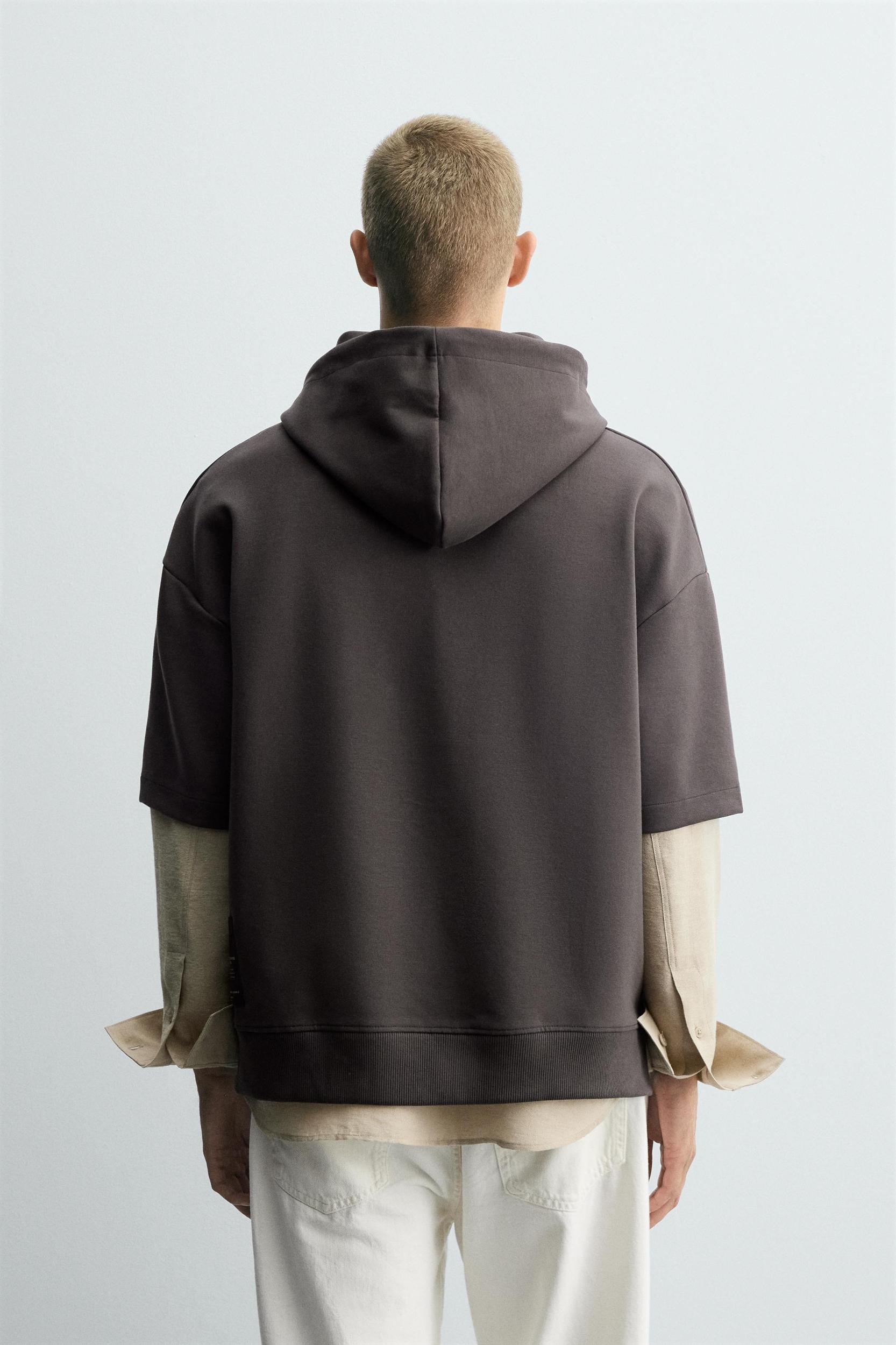 INTERLOCK HOODED SWEATSHIRT WITH LABEL Product Image