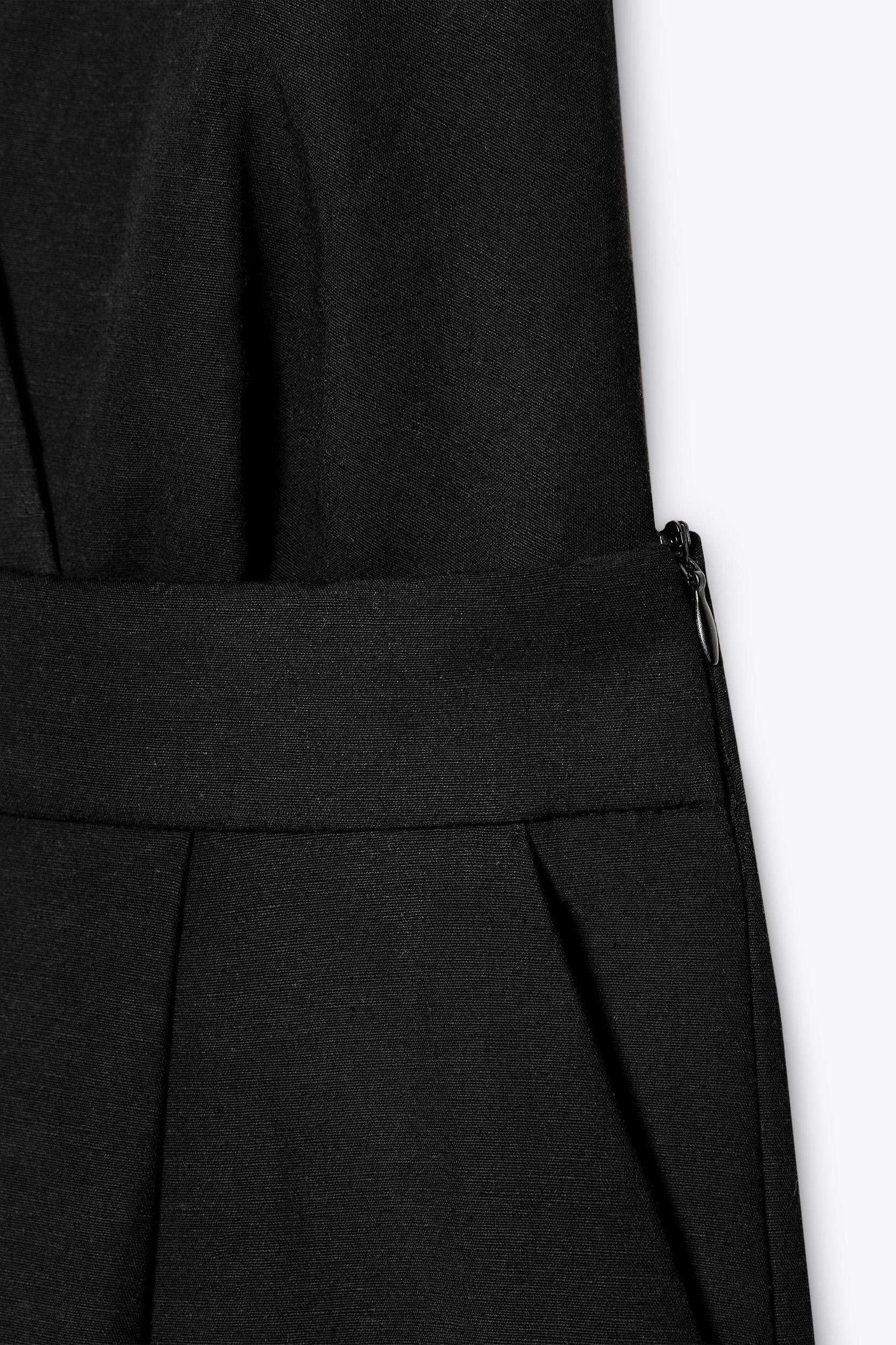 LONG OPEN BACK JUMPSUIT Product Image