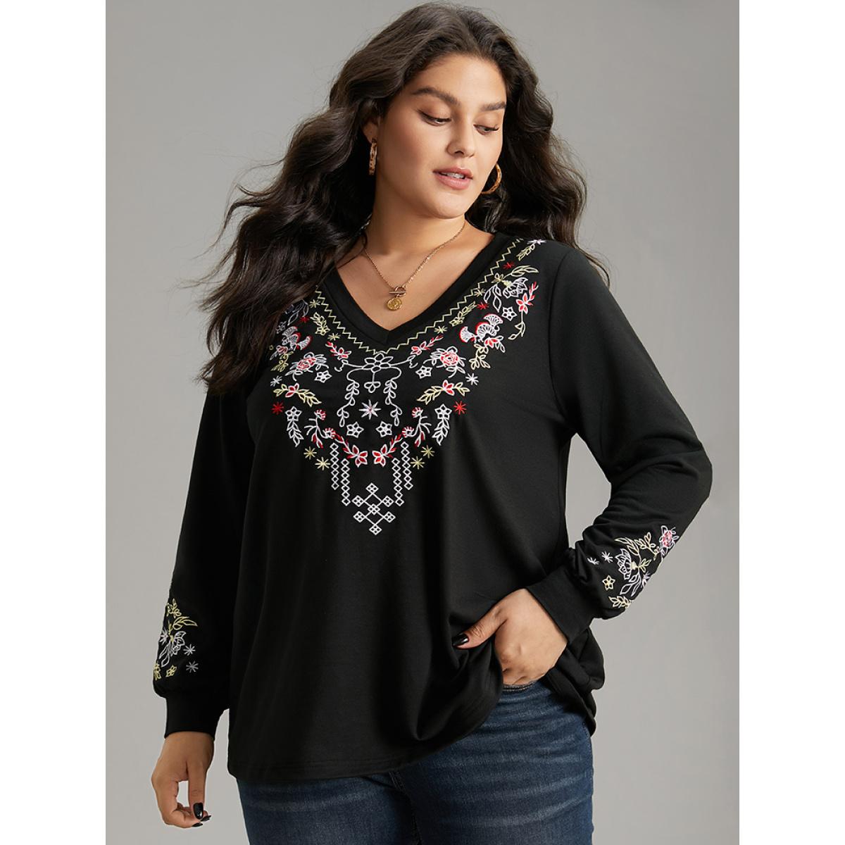Plus Size Boho Embroidered V Neck Sweatshirt Women Black Elegant Elastic cuffs V-neck Dailywear Sweatshirts BloomChic 28/5X Product Image
