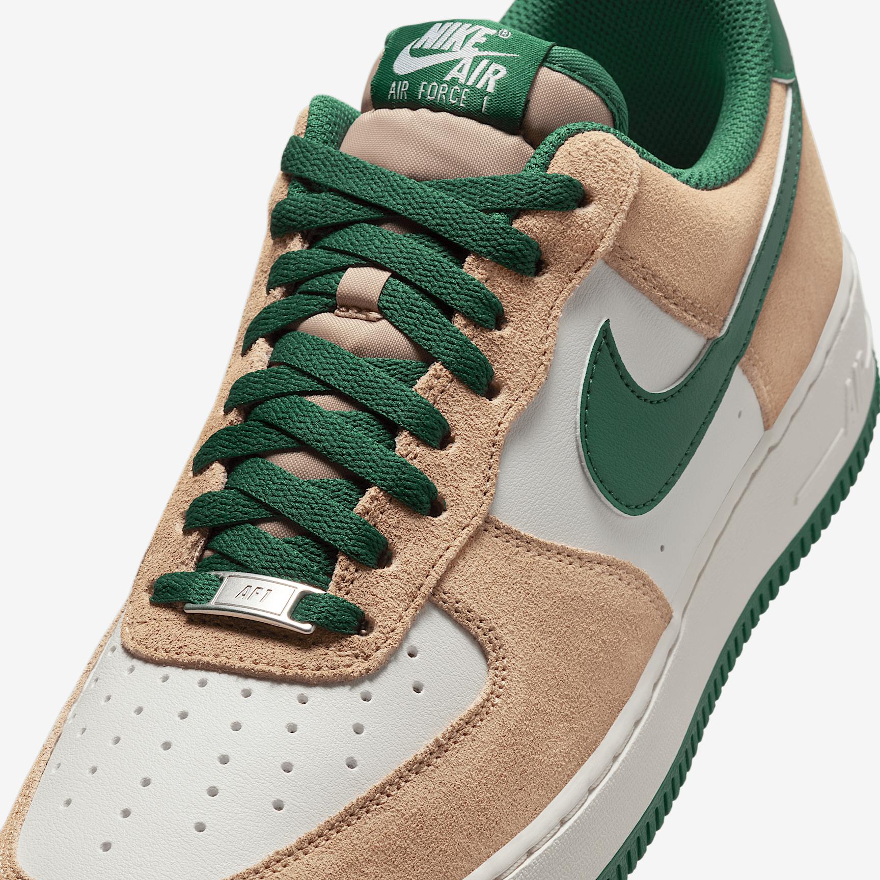 Nike Men's Air Force 1 '07 LV8 Shoes Product Image
